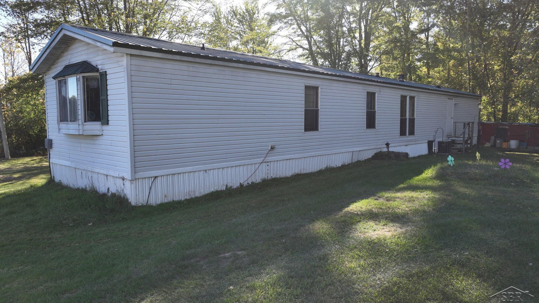 4596 W Gordonville Road, Shepherd, MI 48883 — Photo 9