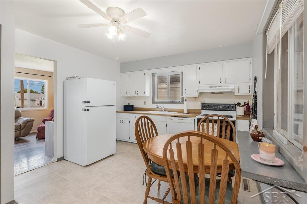 1956 Belmont Drive, Mount Pleasant, MI 48858 — Photo 7