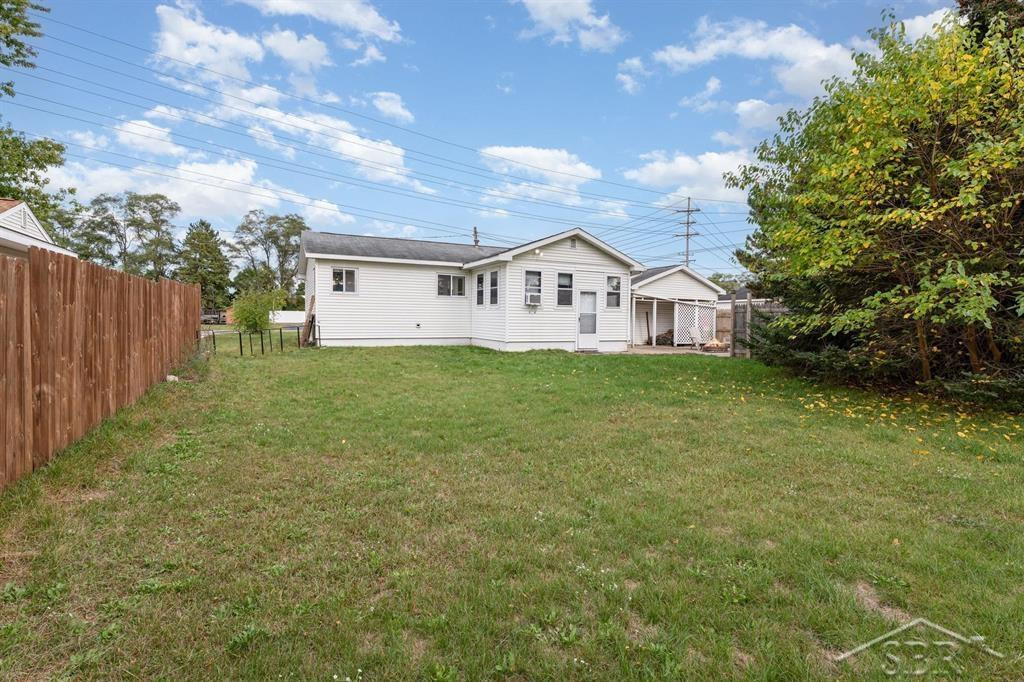 1956 Belmont Drive, Mount Pleasant, MI 48858 — Photo 16