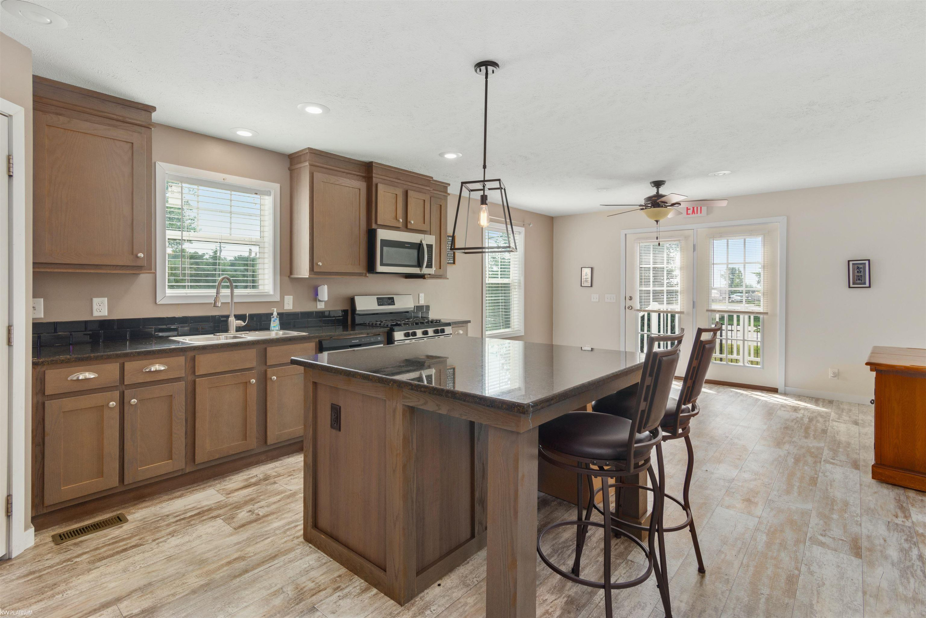 10364 Bonaparte Court, MI — Photo 6