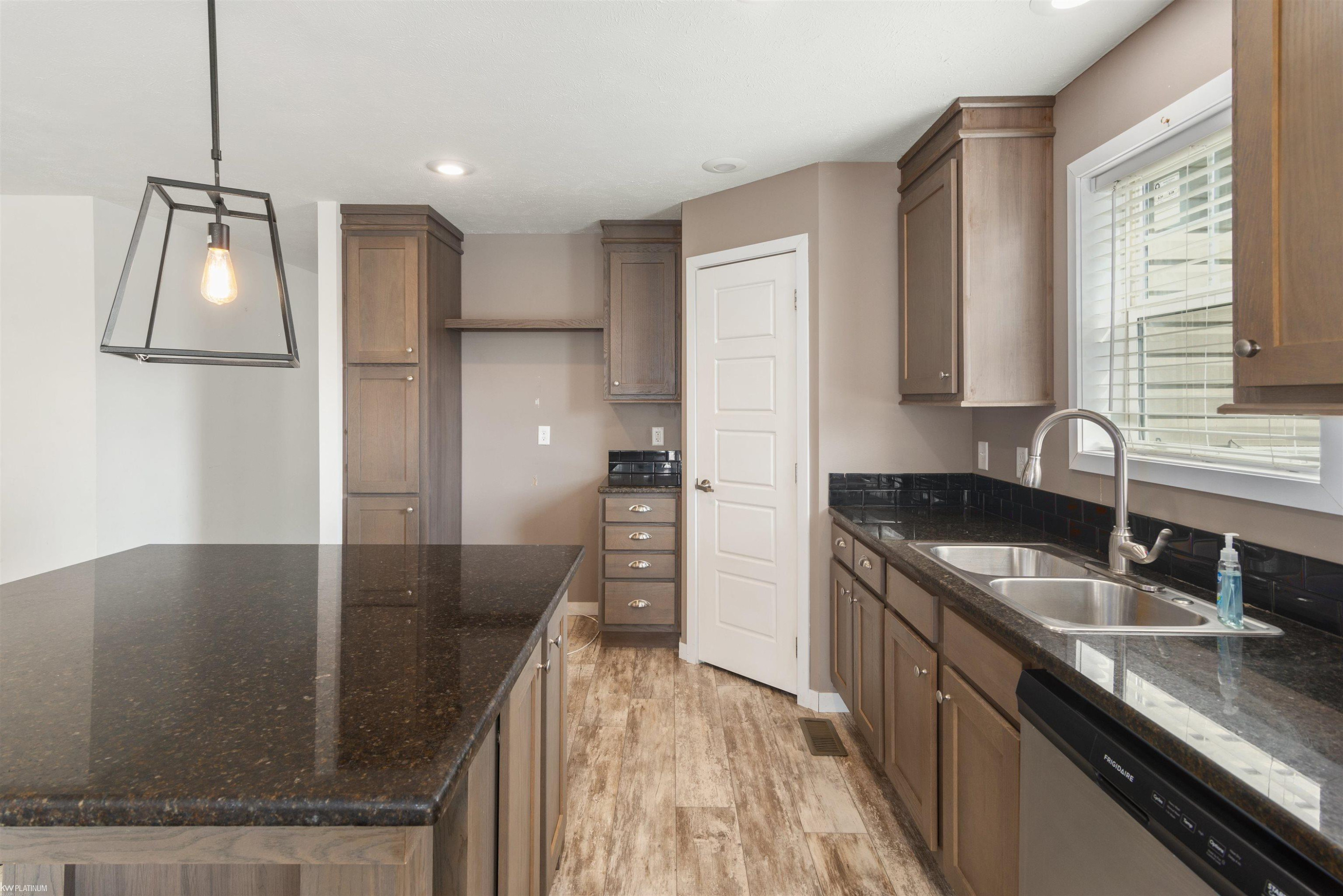 10364 Bonaparte Court, MI — Photo 8