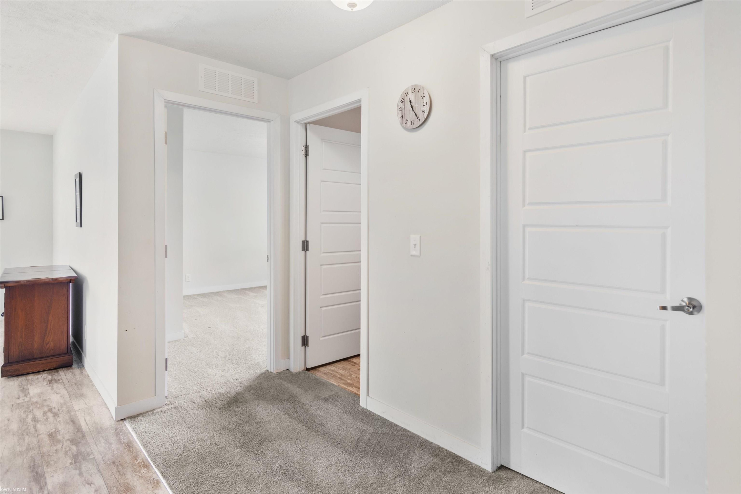 10364 Bonaparte Court, MI — Photo 15