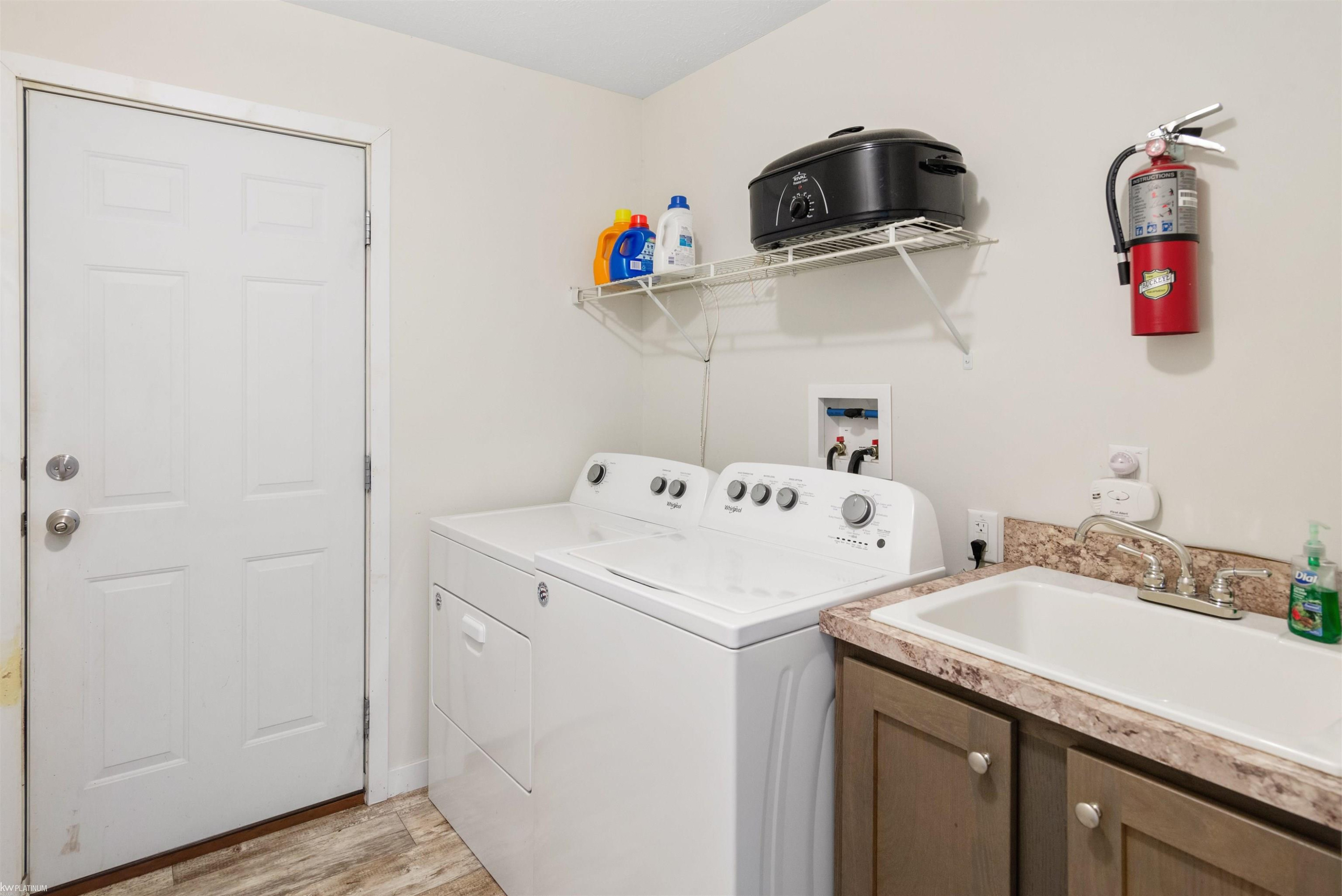 10364 Bonaparte Court, MI — Photo 20