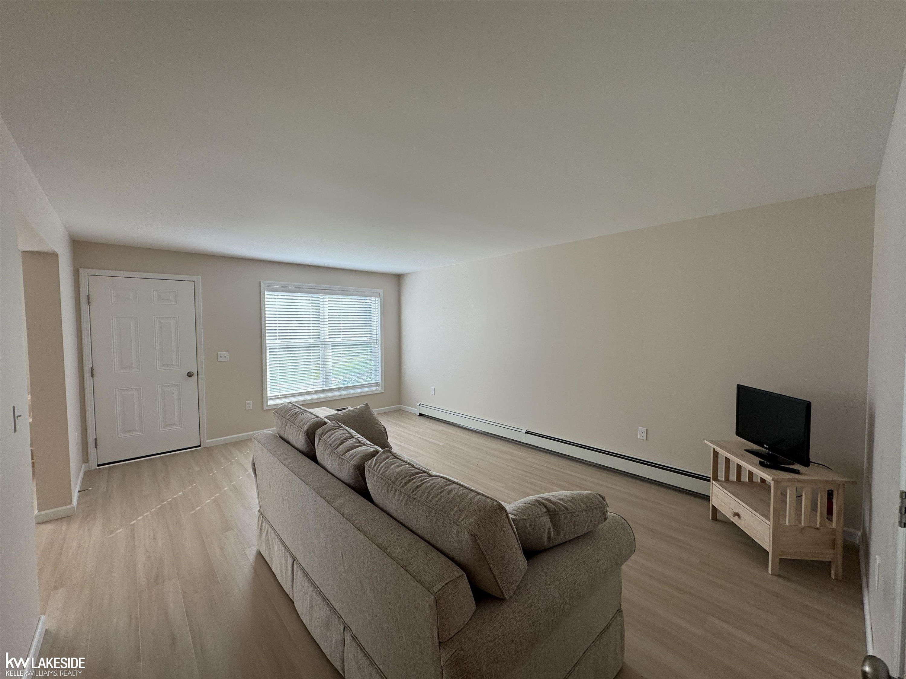 3948 Mary Anne Lane, Caseville, MI 48725 — Photo 3
