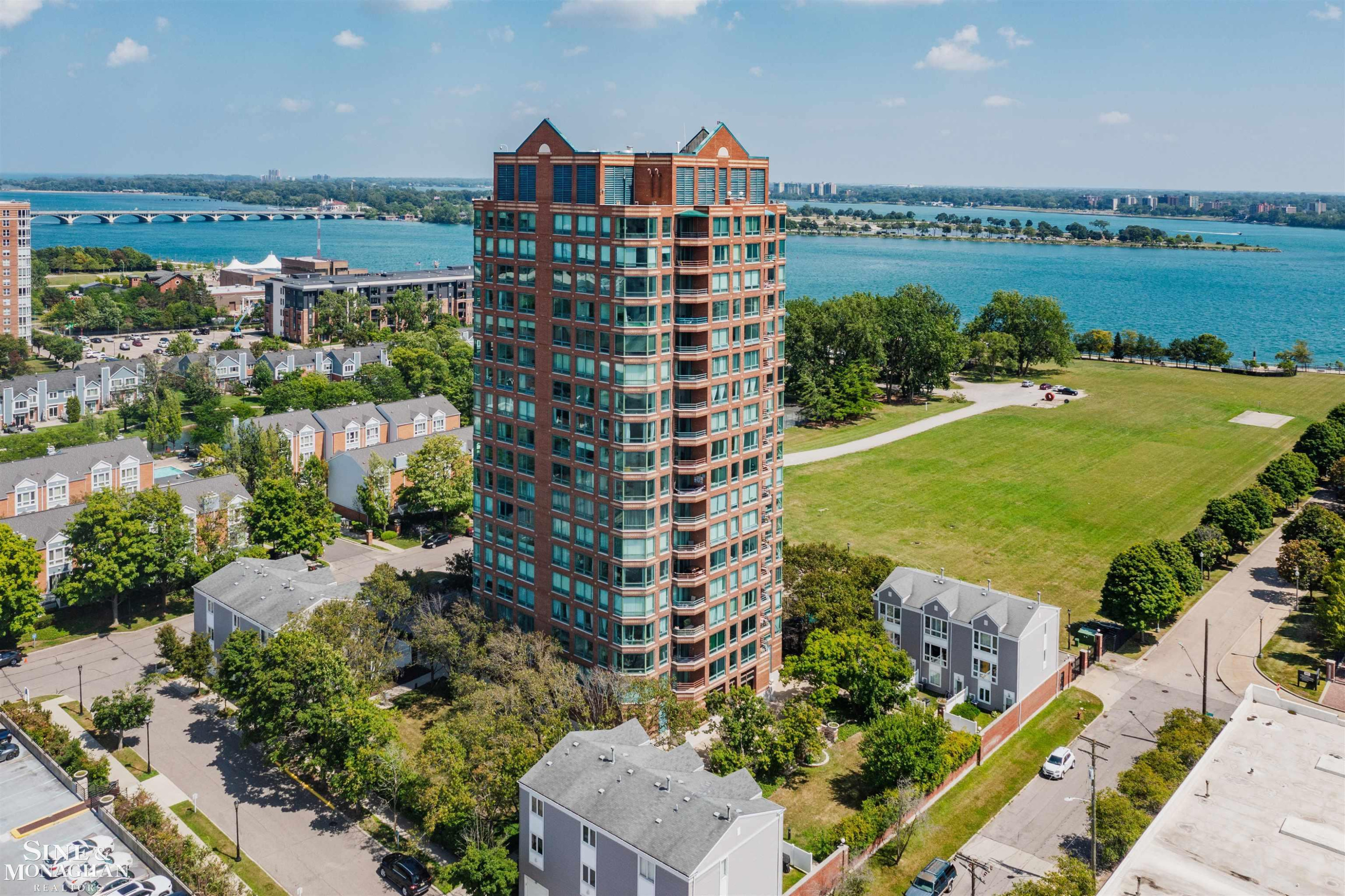 3320 Spinnaker 11D Lane, 11D, Detroit, MI 48207 — front exterior