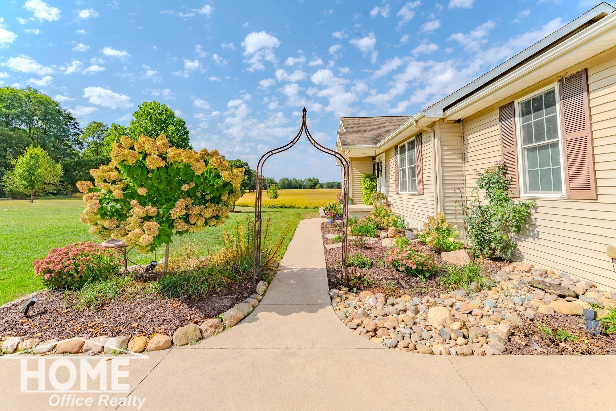 849 Hite Road, Bancroft, MI 48414 — Photo 5