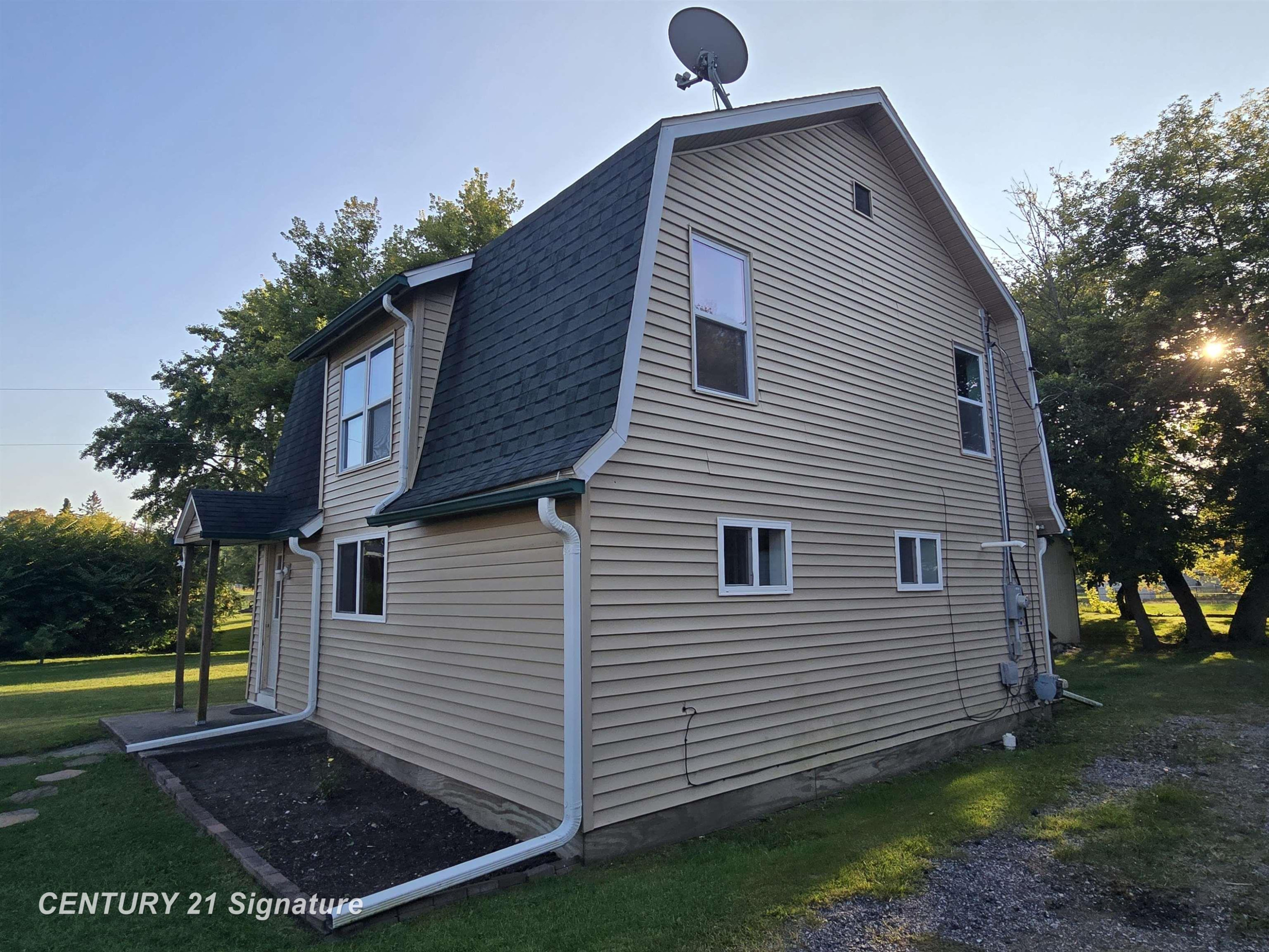 244 S Sherman Street, Vassar, MI 48768 — Photo 3