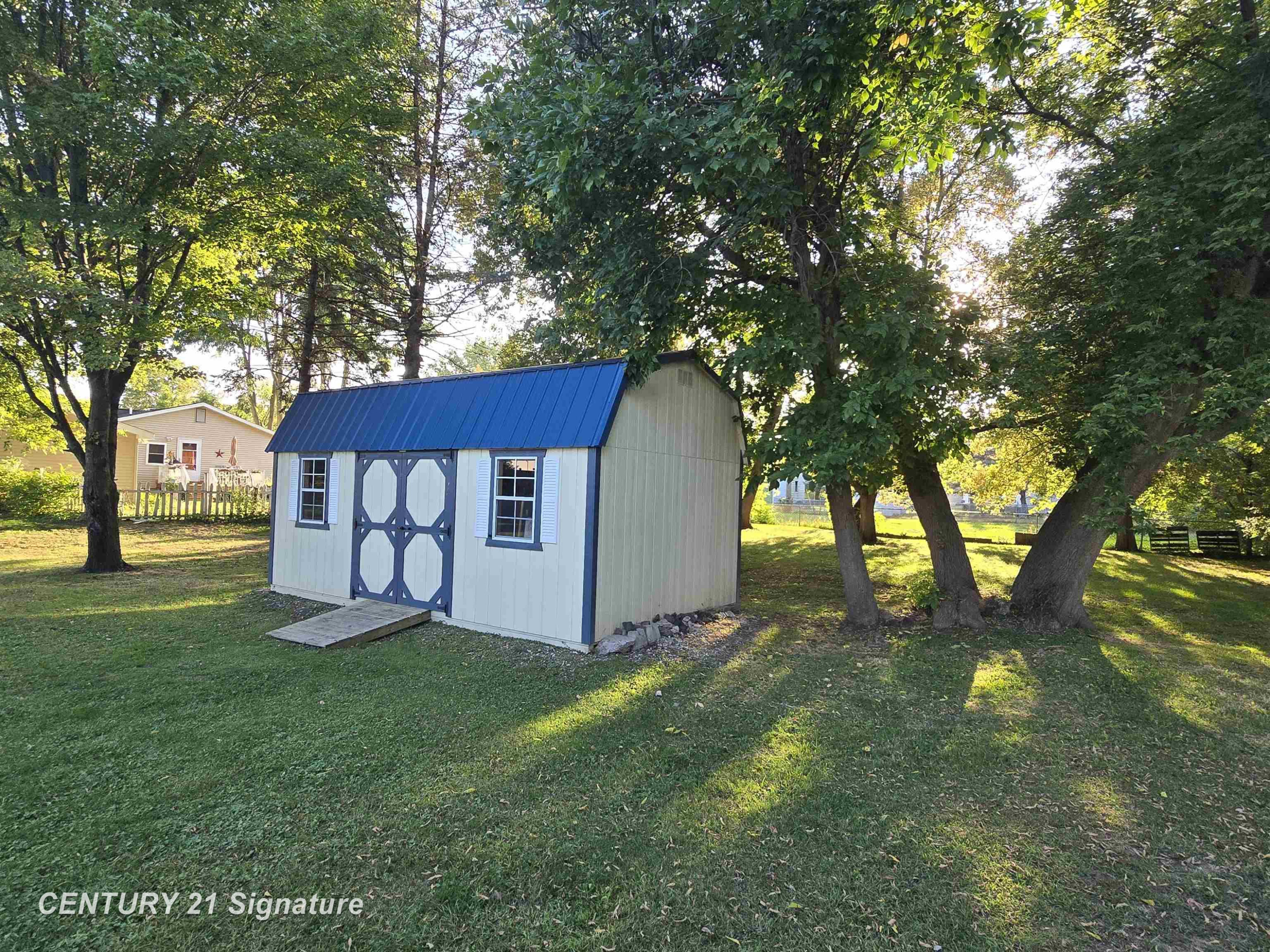 244 S Sherman Street, Vassar, MI 48768 — Photo 4