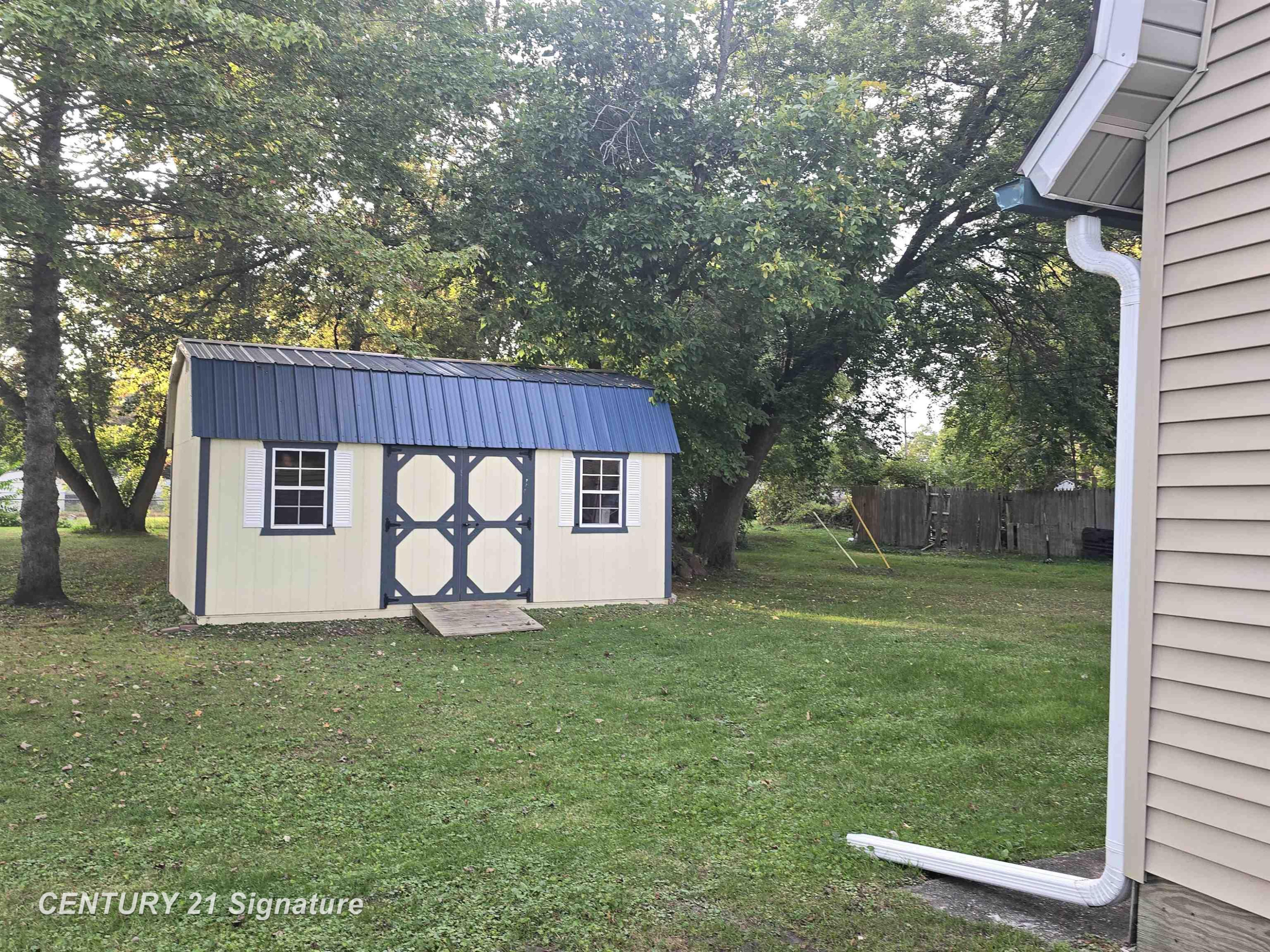 244 S Sherman Street, Vassar, MI 48768 — Photo 5