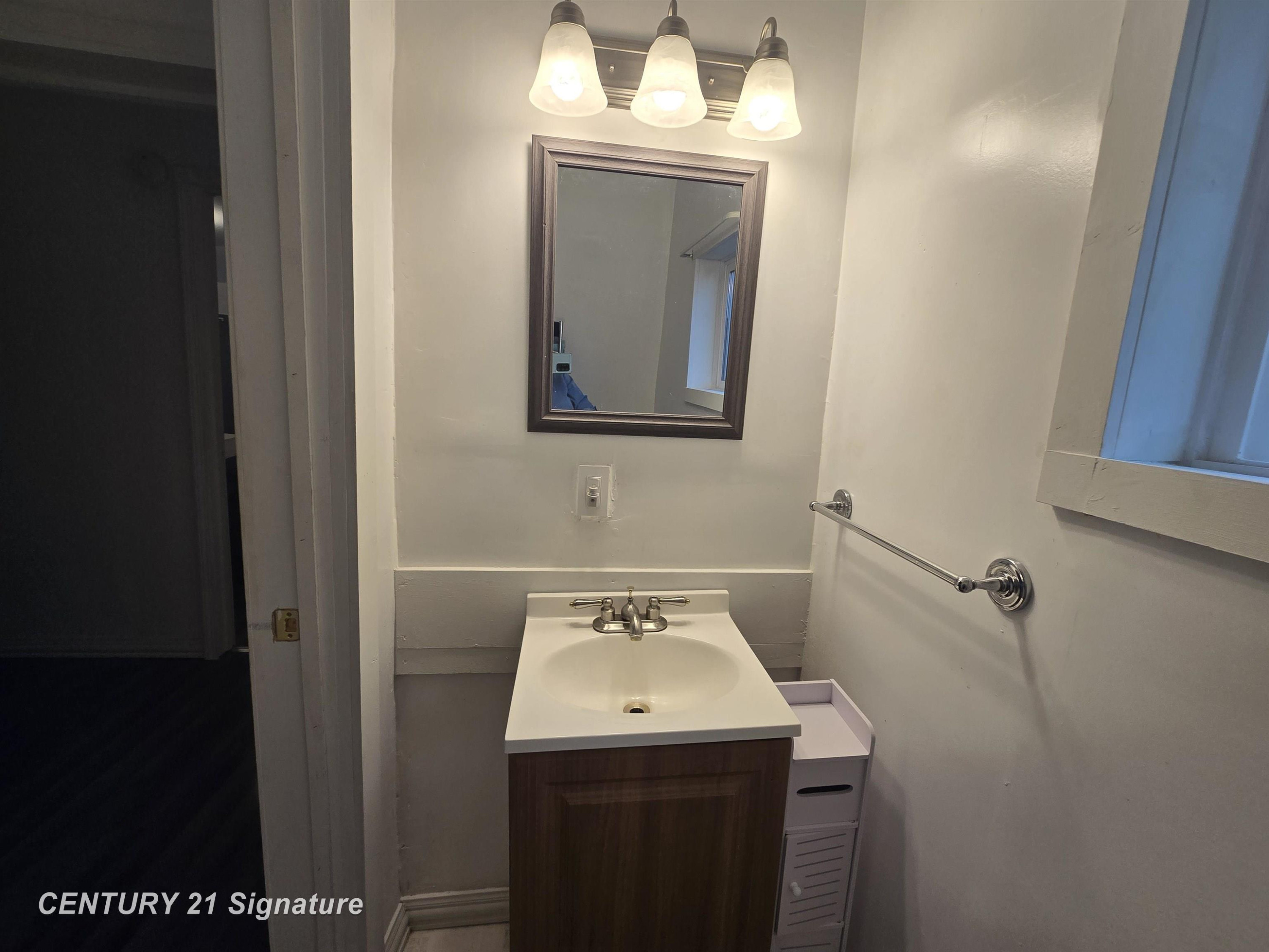 244 S Sherman Street, Vassar, MI 48768 — Photo 32