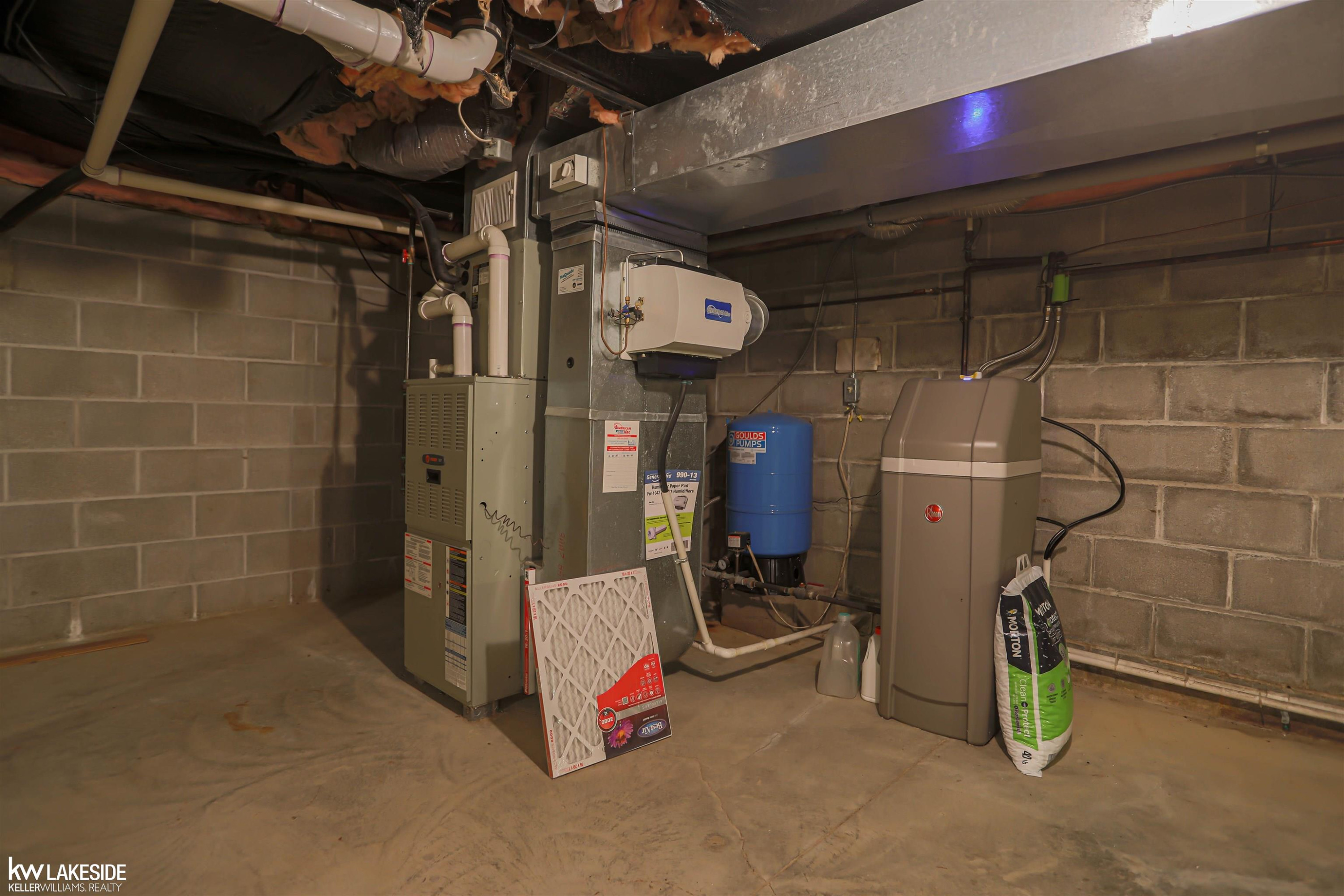 70107 Wolcott Road, MI — Photo 23