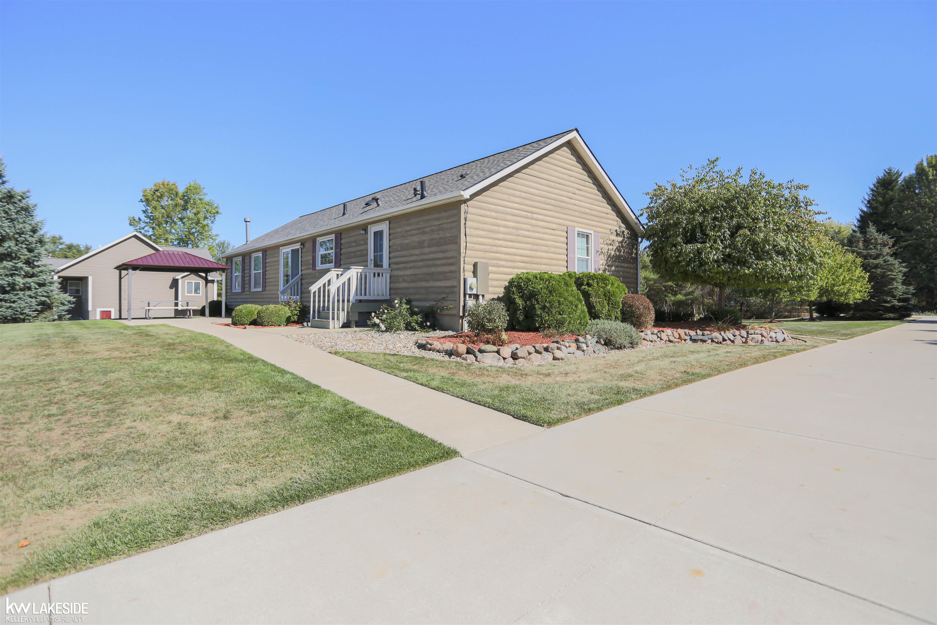 70107 Wolcott Road, MI — Photo 26