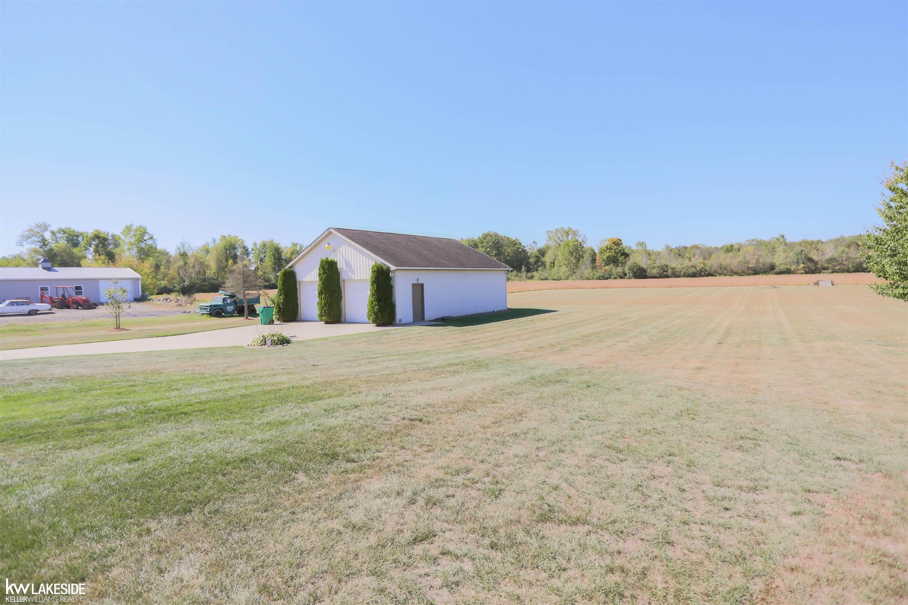 70107 Wolcott Road, MI — Photo 32