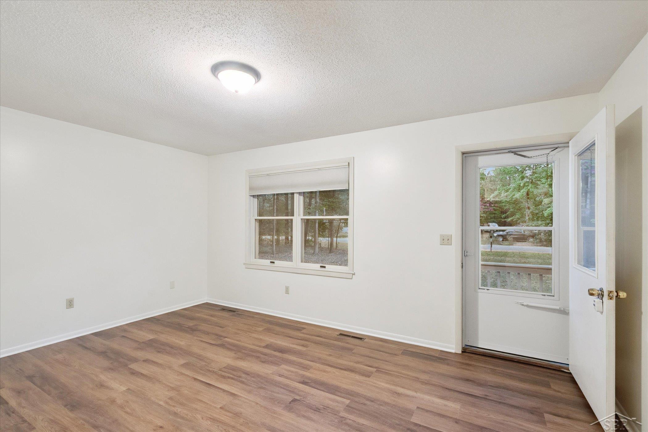 769 W Maplecrest Drive, Sanford, MI 48657 — Photo 6