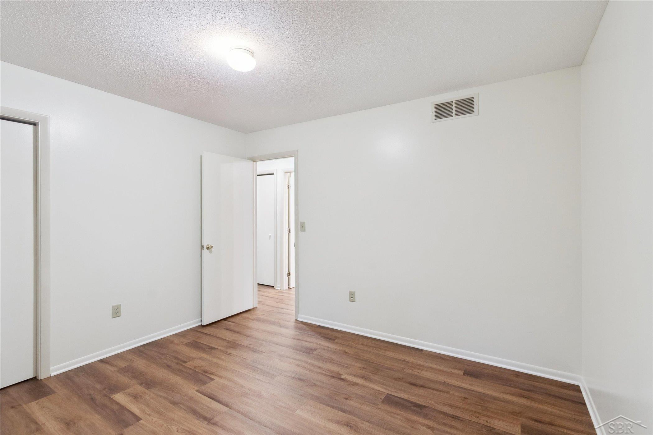 769 W Maplecrest Drive, Sanford, MI 48657 — Photo 10
