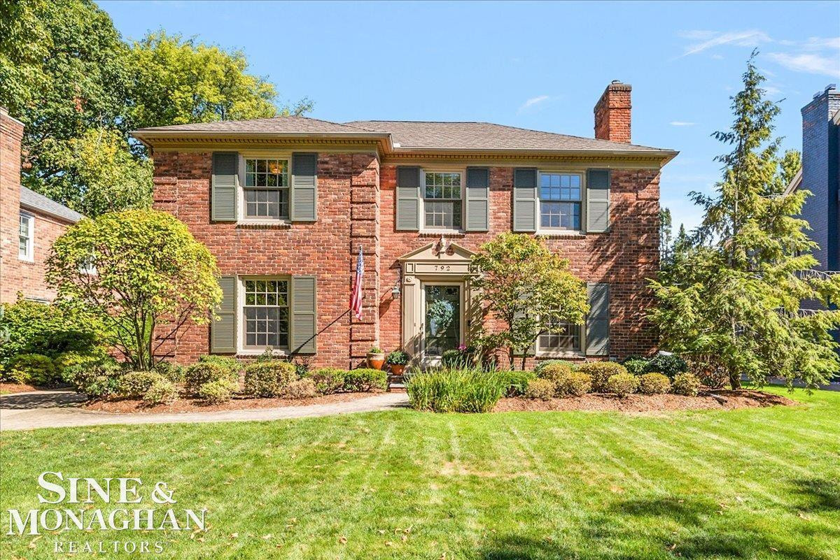792 Whittier Road, Grosse Pointe Park, MI 48230 — front exterior