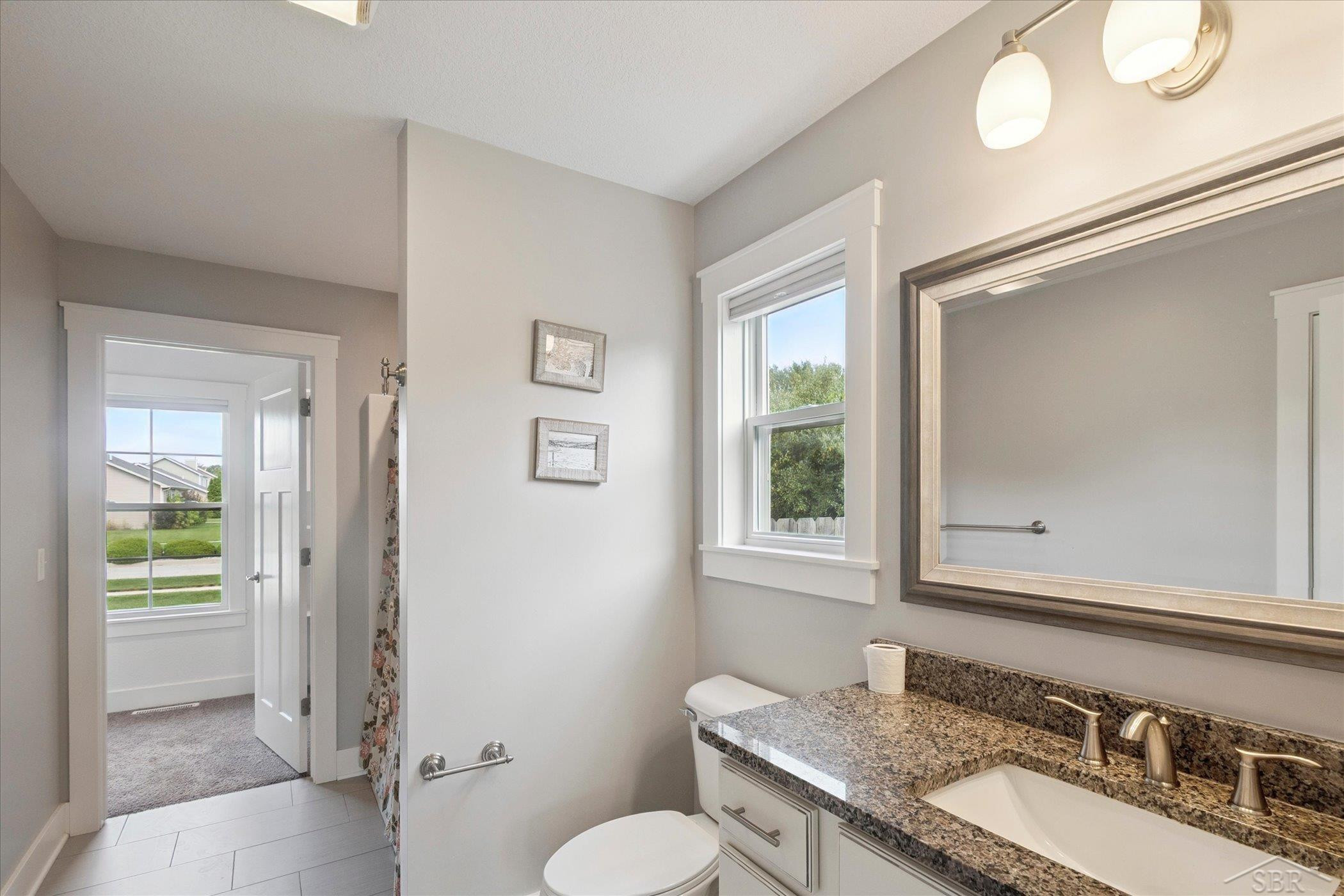 2011 Prairie Point Drive, Auburn, MI 48611 — Photo 17