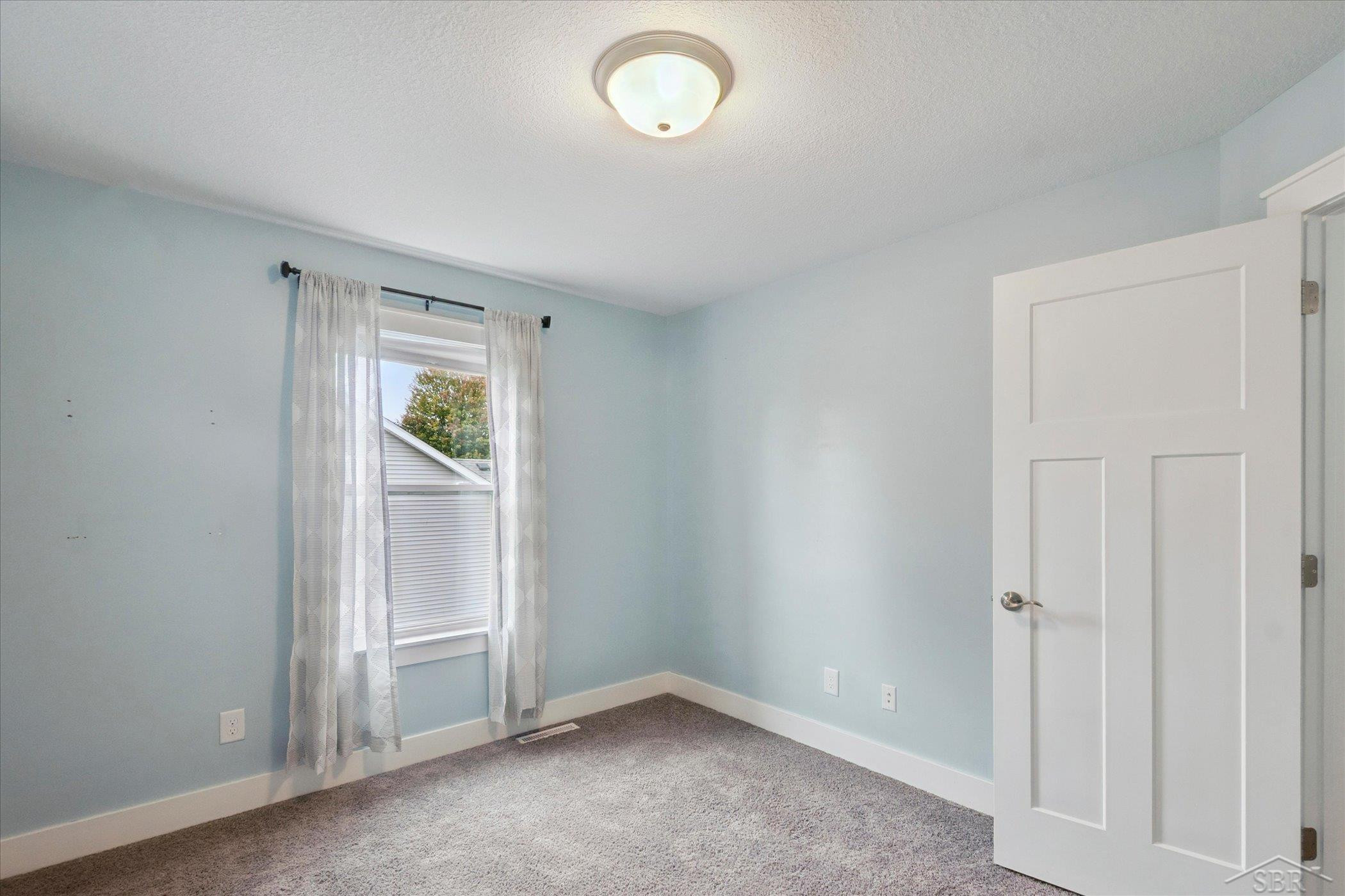 2011 Prairie Point Drive, Auburn, MI 48611 — Photo 23