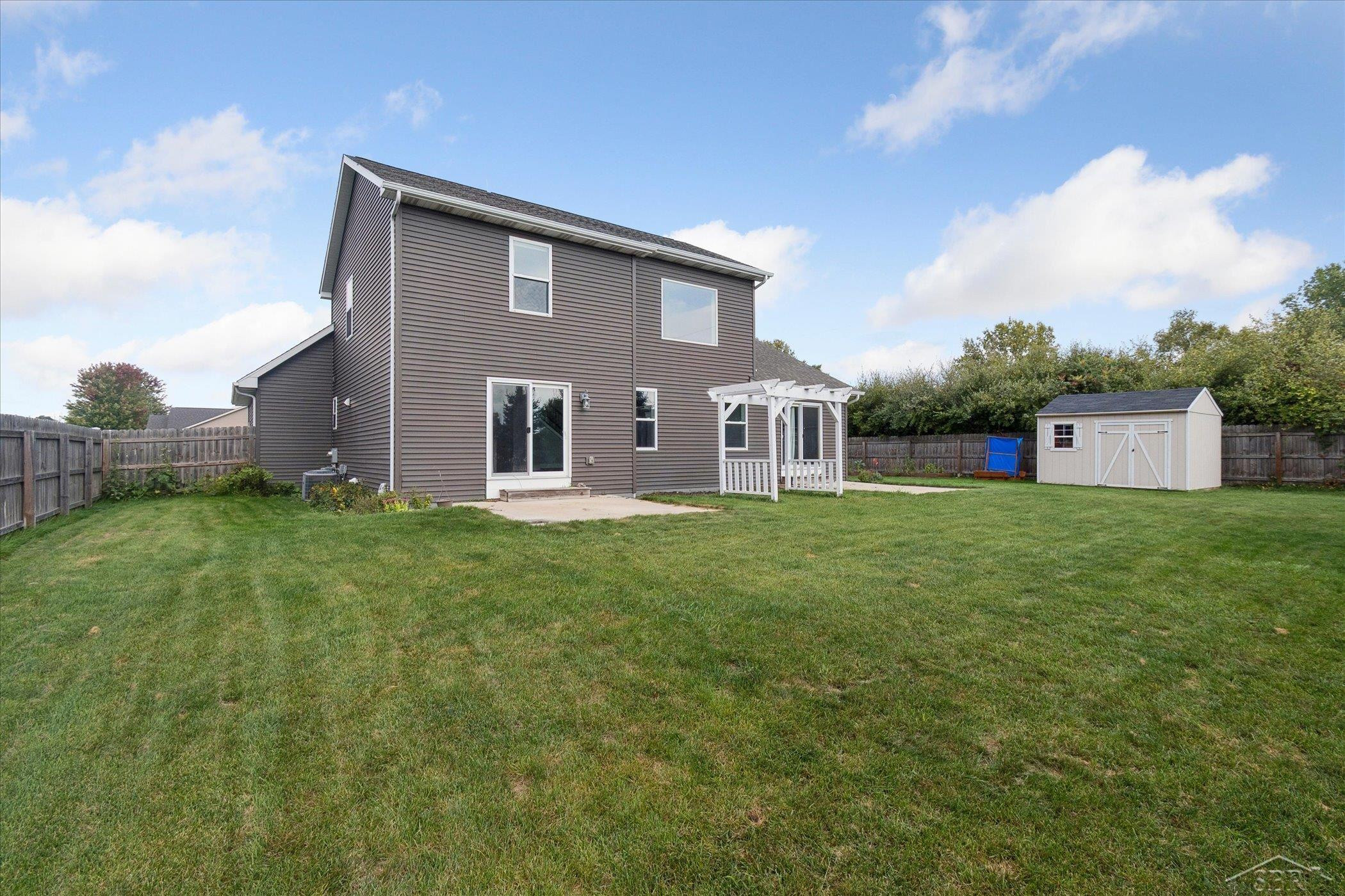 2011 Prairie Point Drive, Auburn, MI 48611 — Photo 30