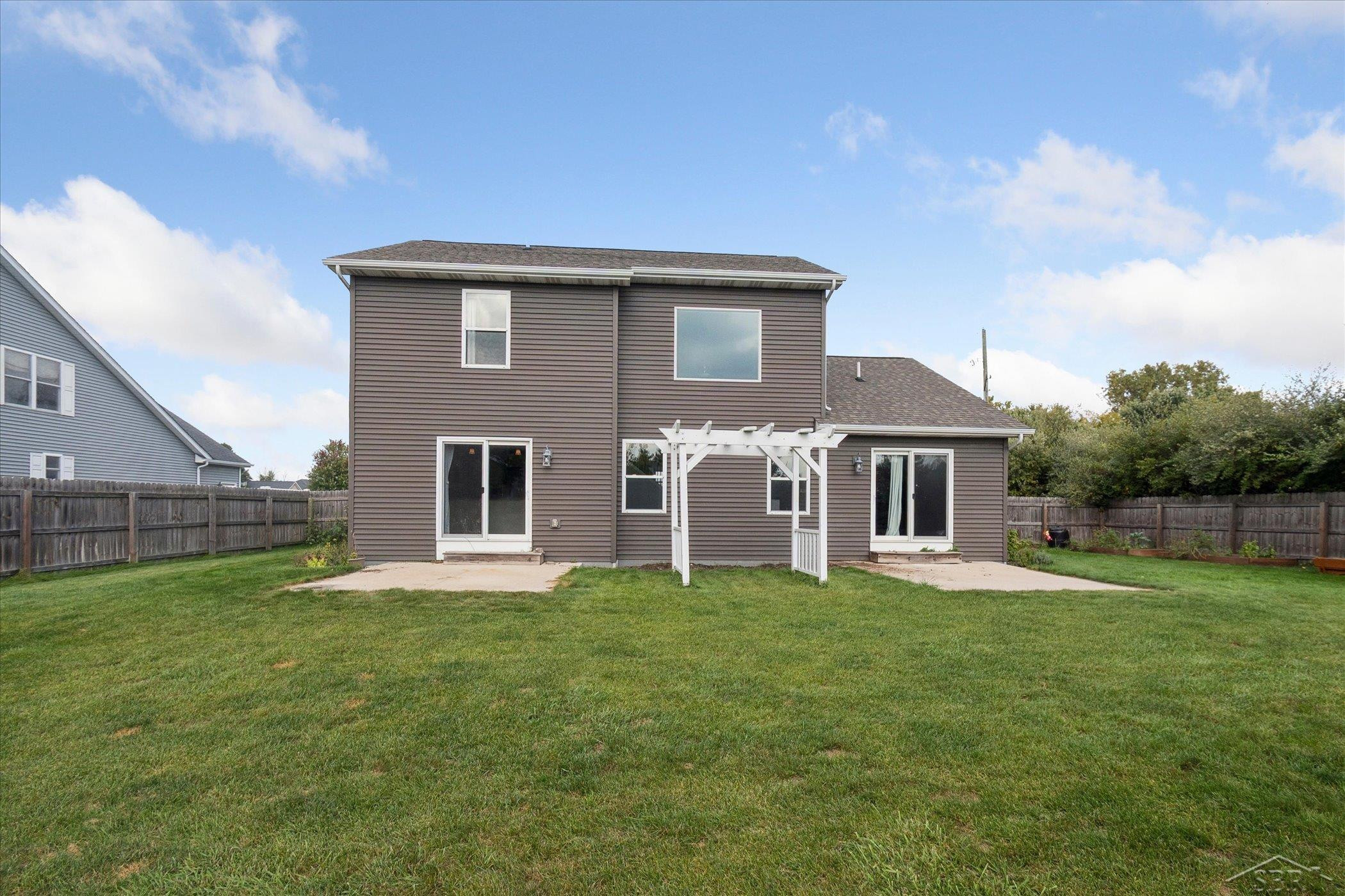 2011 Prairie Point Drive, Auburn, MI 48611 — Photo 31