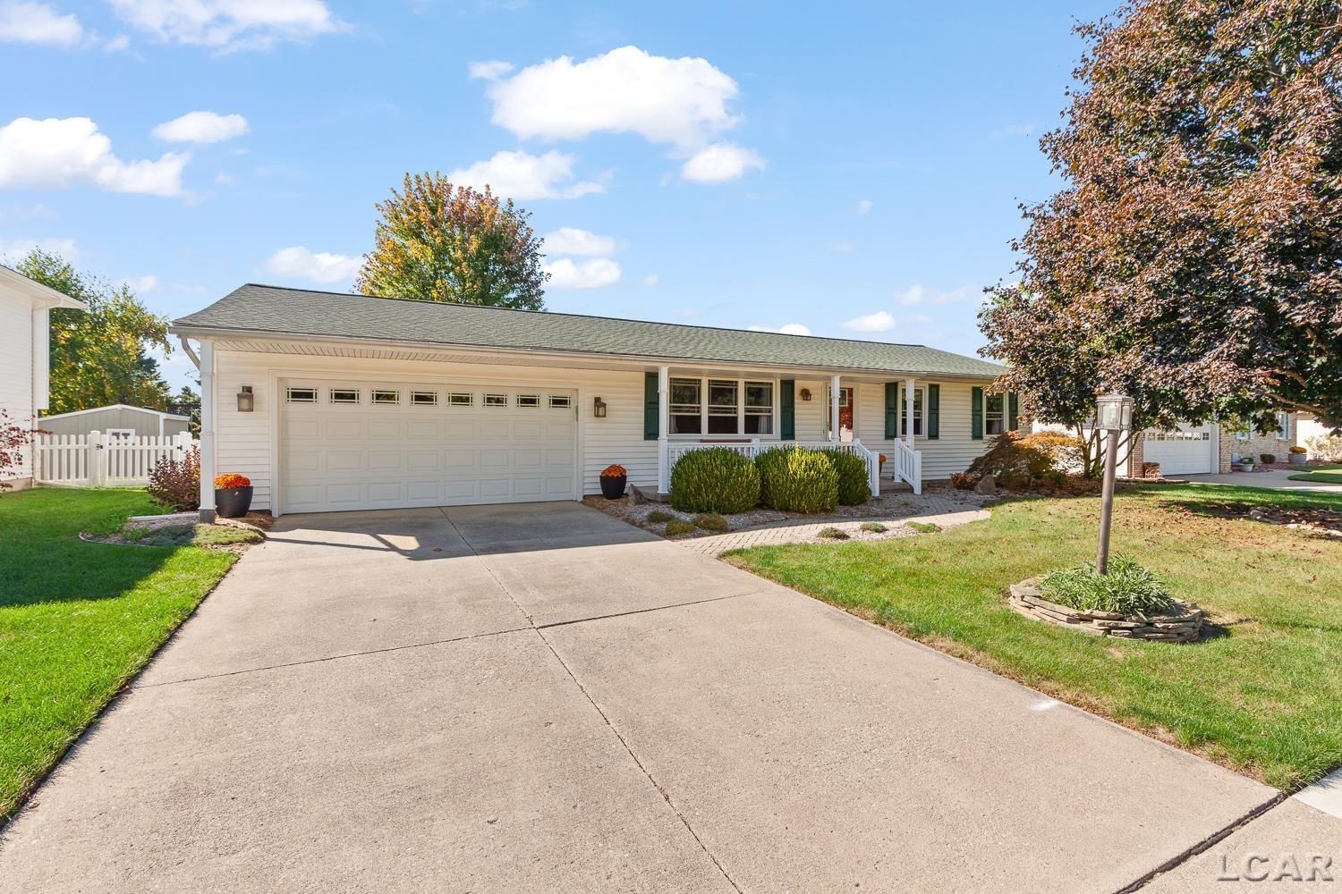609 Pequot Way Street, Tecumseh, MI 49286 — Photo 3