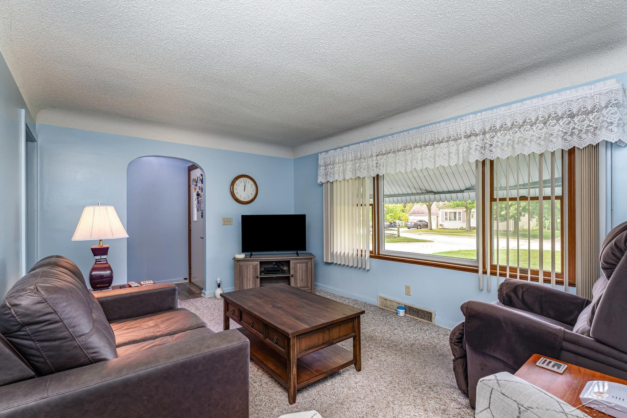 315 S Second Street, Freeland, MI 48623 — Photo 2