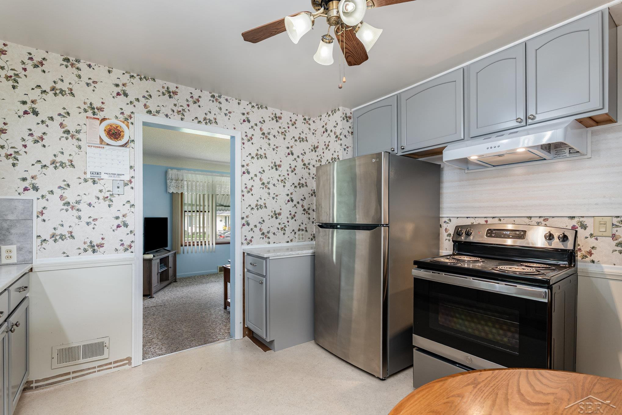 315 S Second Street, Freeland, MI 48623 — Photo 4