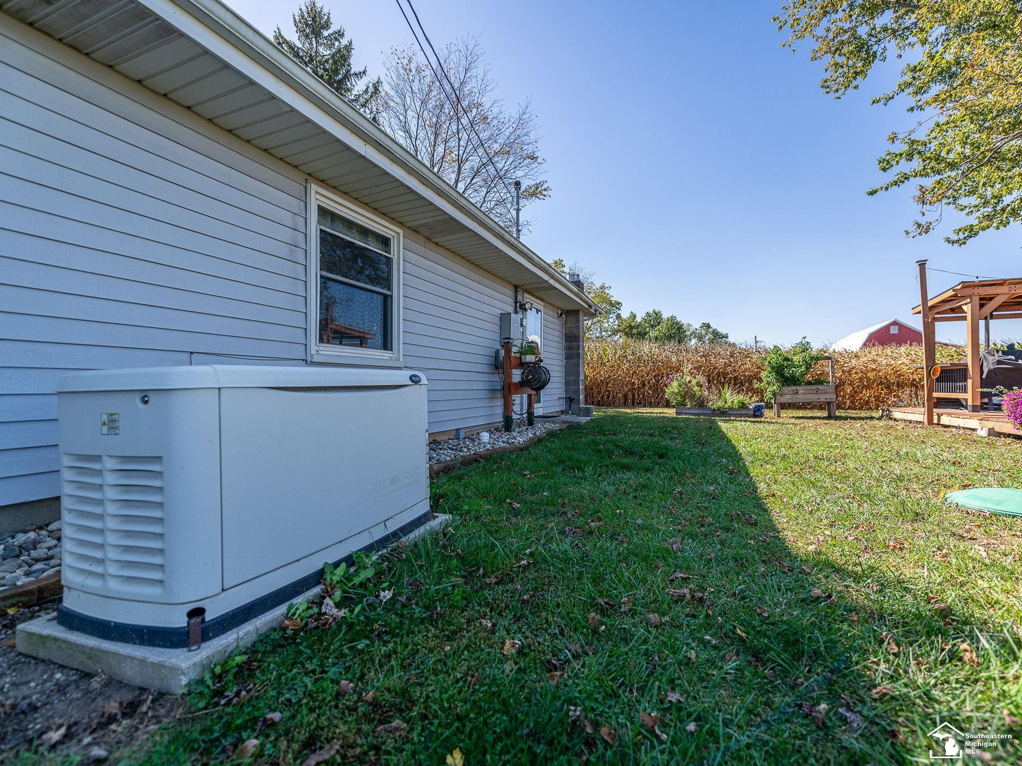 13748 Yankee Road, MI 49267 — Photo 27