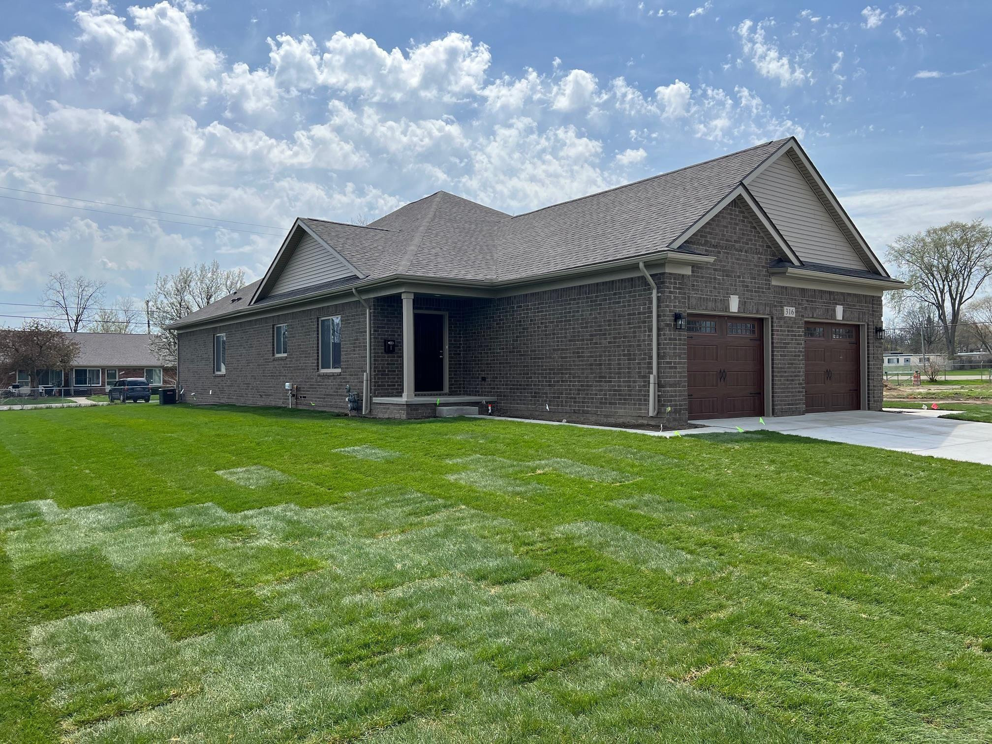 308 E Washington Street, MI 48065