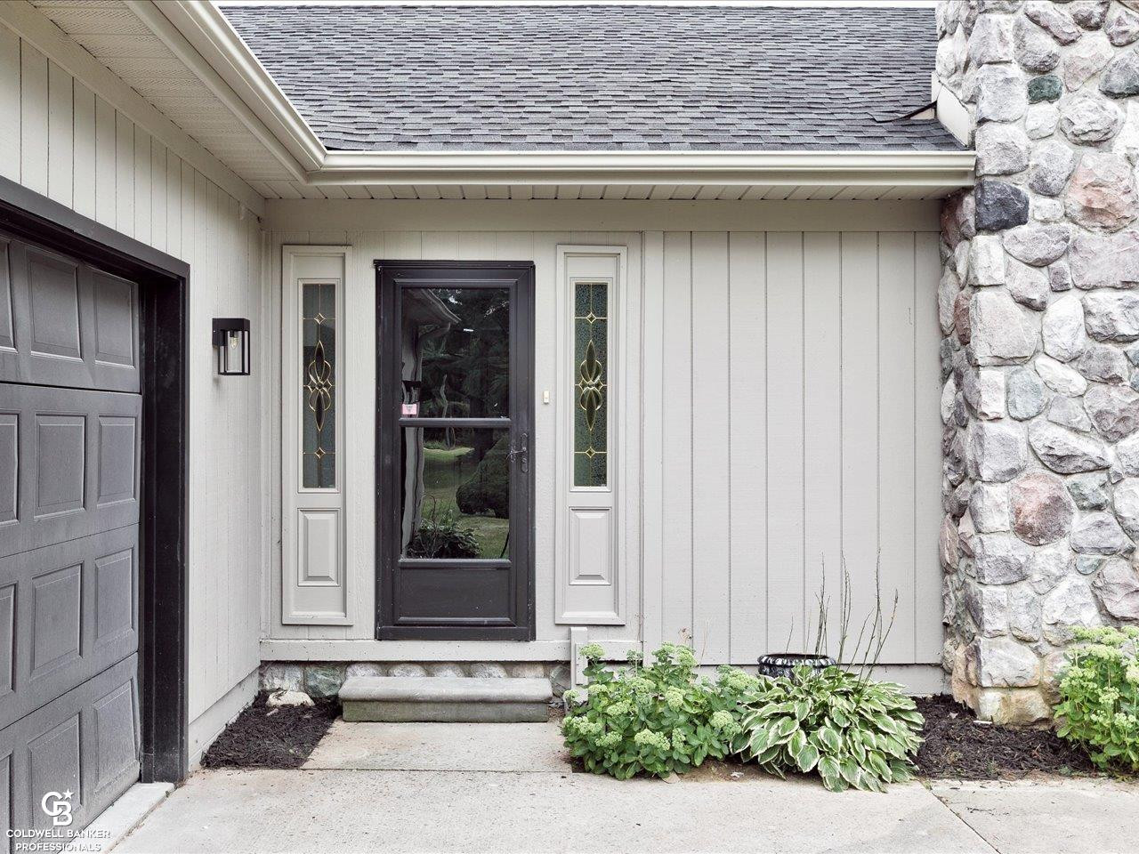7171 Hewitt Road, MI 48032 — Photo 14