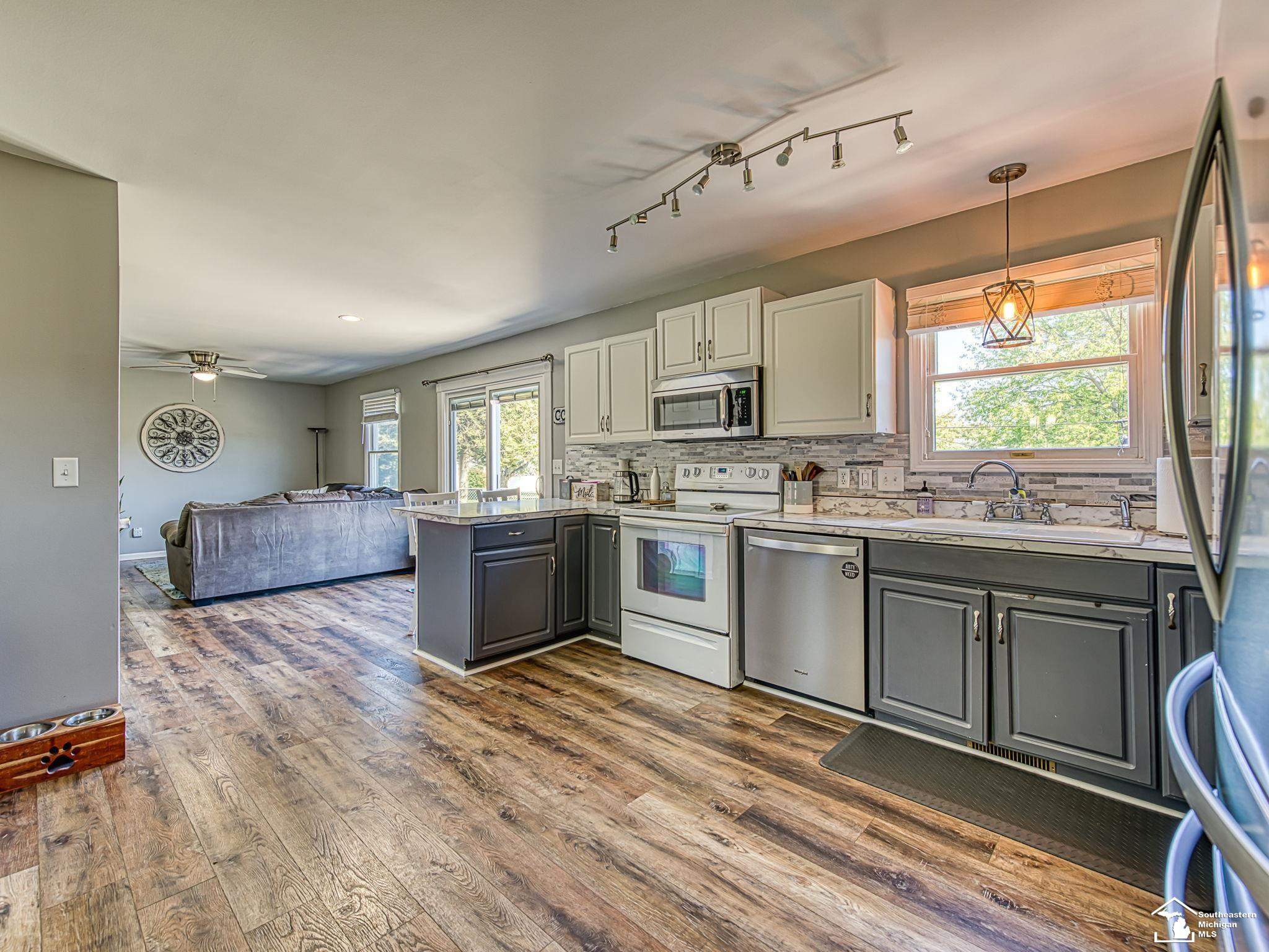 2819 Spielman Heights, Adrian, MI 49221 — Photo 12