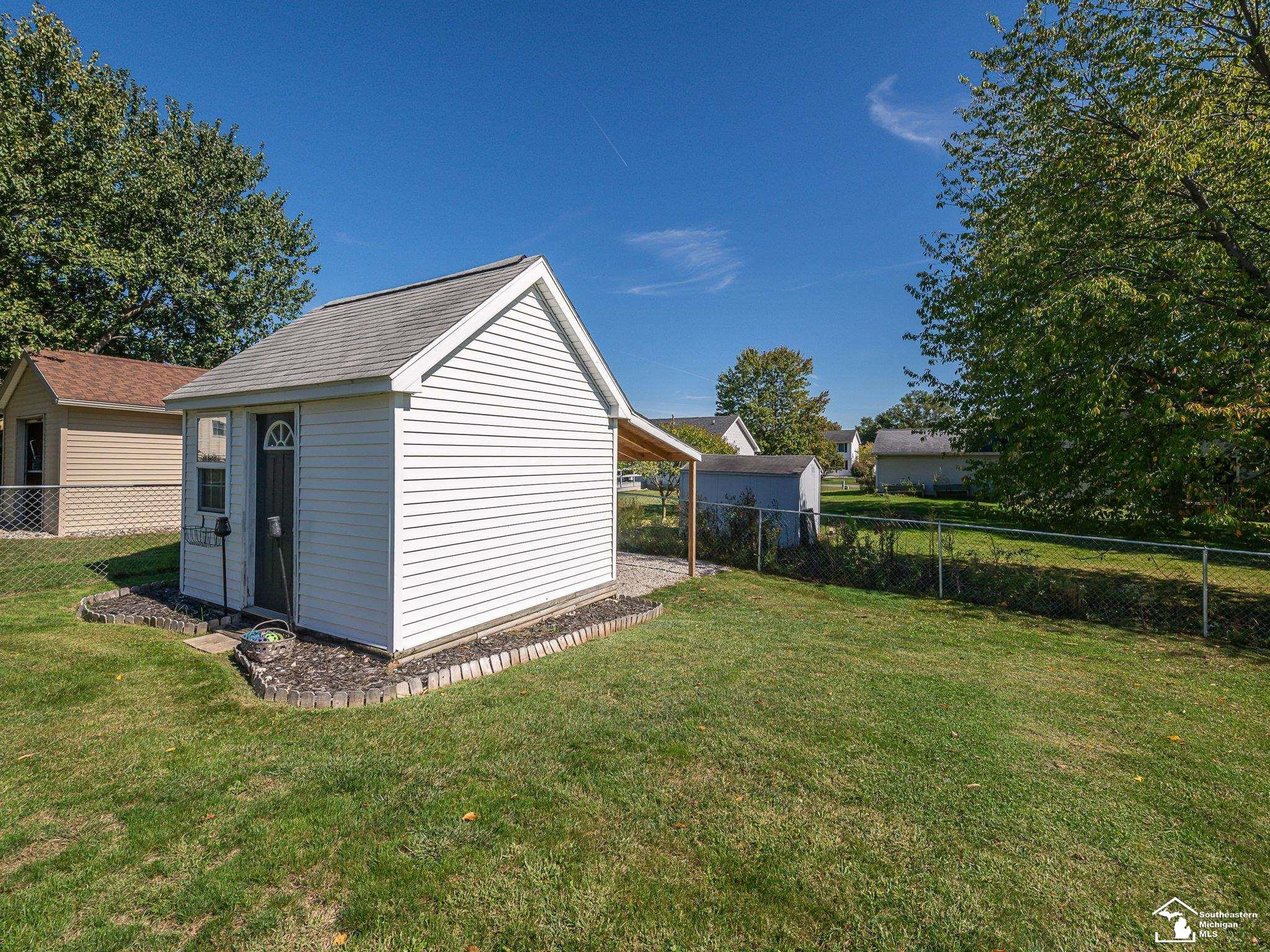2819 Spielman Heights, Adrian, MI 49221 — Photo 37