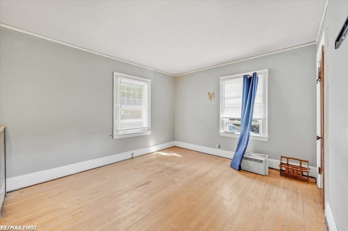 5016 Seneca Street, Detroit, MI 48213 — Photo 13