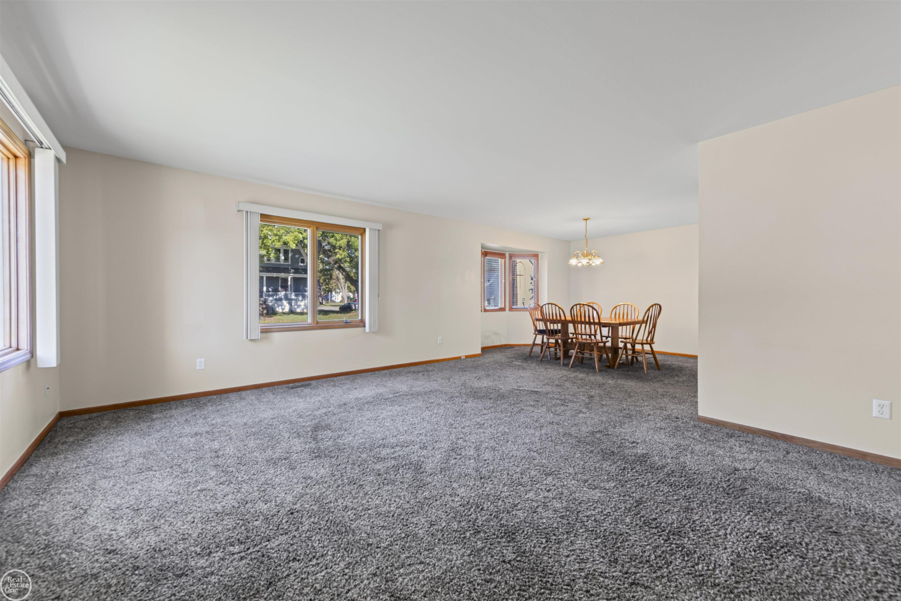 328 Heritage Way, Algonac, MI 48001 — Photo 7