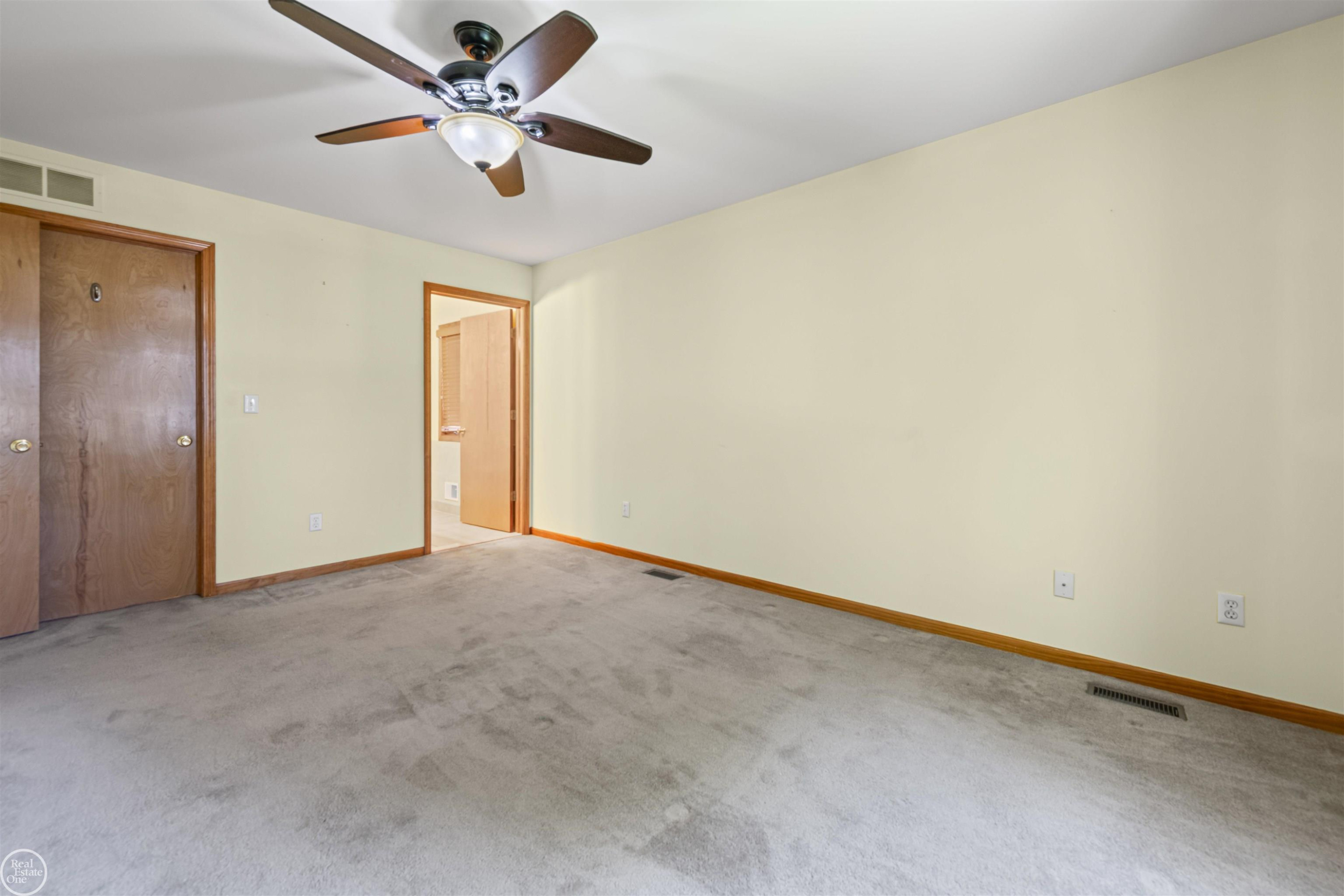 328 Heritage Way, Algonac, MI 48001 — Photo 13