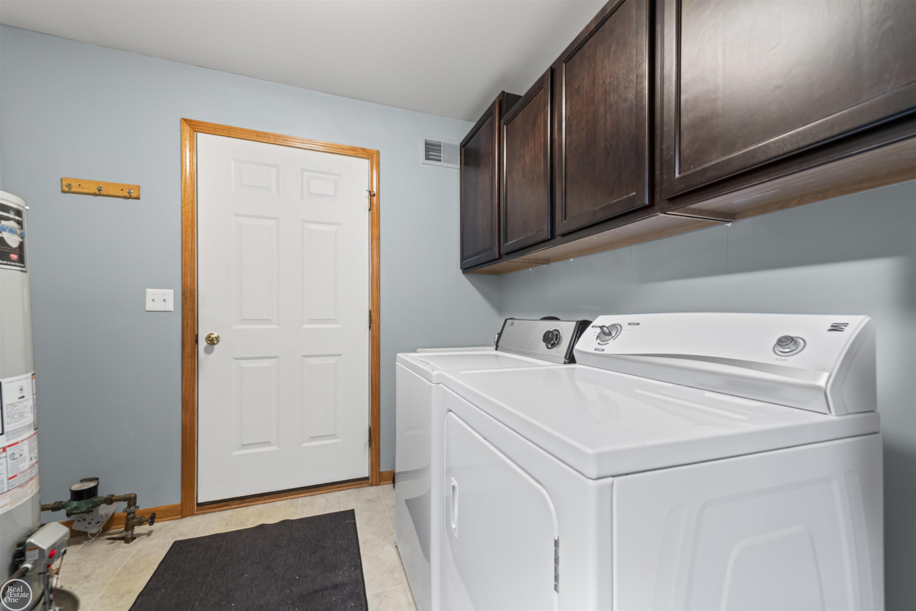 328 Heritage Way, Algonac, MI 48001 — Photo 19