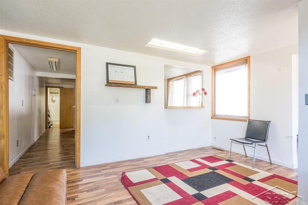703 Maple Street, Clare, MI 48617 — Photo 7