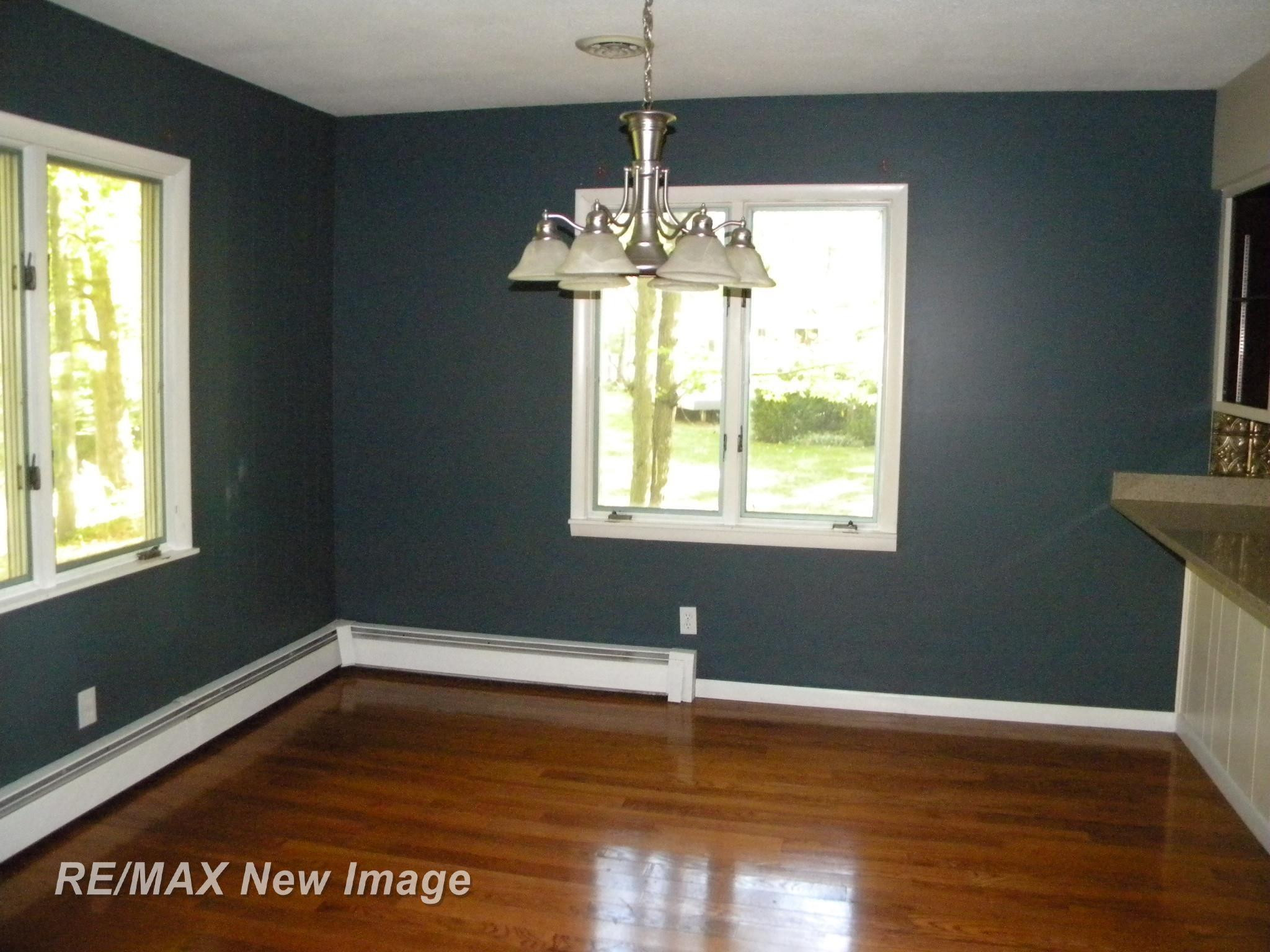 667 E Whitethorn Drive, Midland, MI 48640 — Photo 8