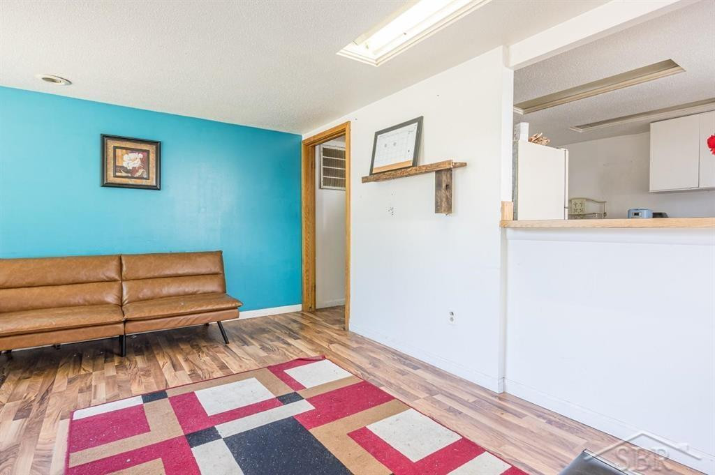703 Maple Street, Clare, MI 48617 — Photo 8