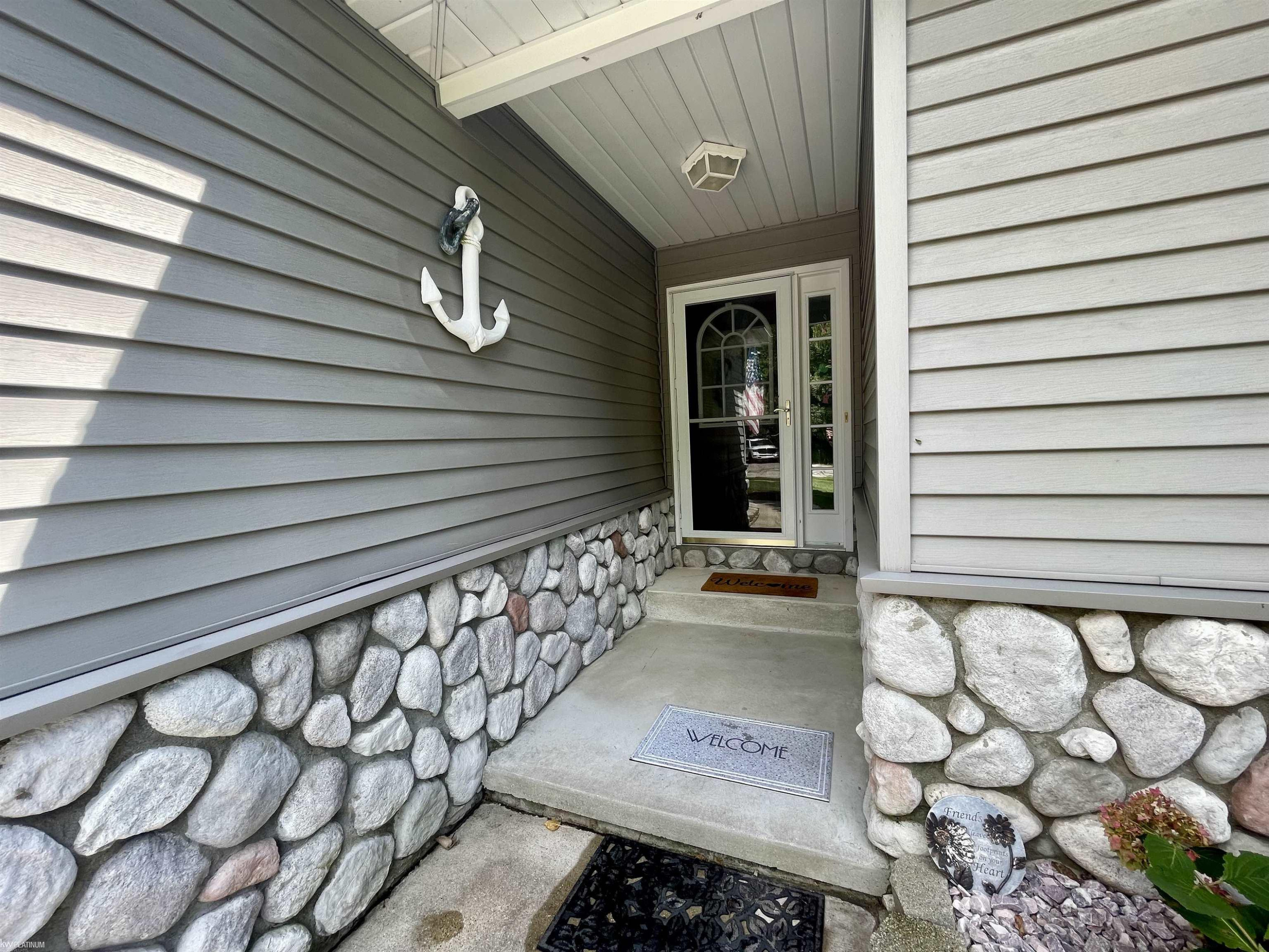685 Townsend Court, Algonac, MI 48001 — Photo 17