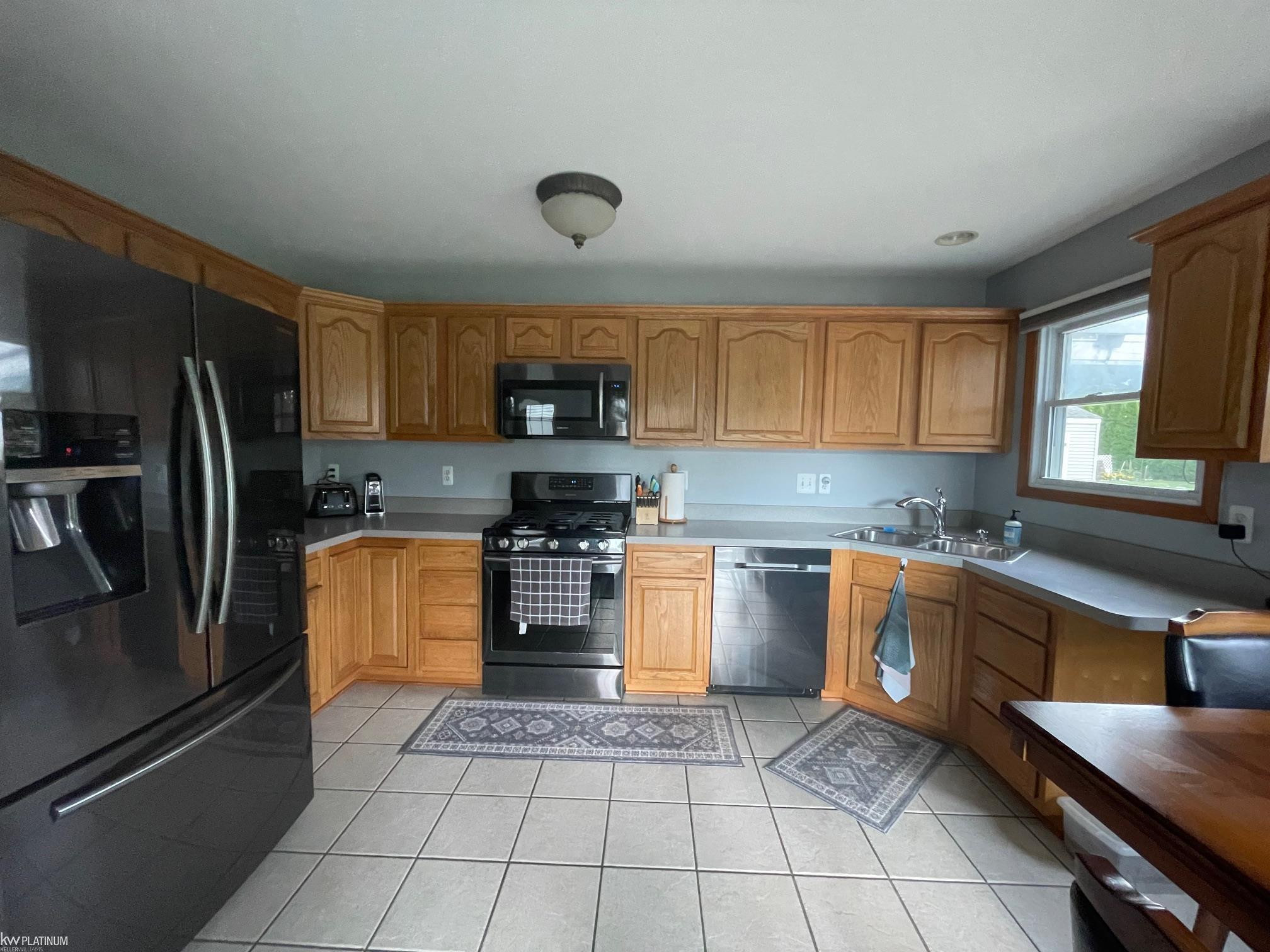 685 Townsend Court, Algonac, MI 48001 — Photo 20