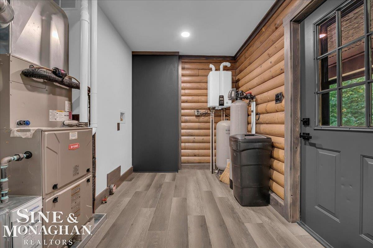 7815 Marsh Road, MI — Photo 33