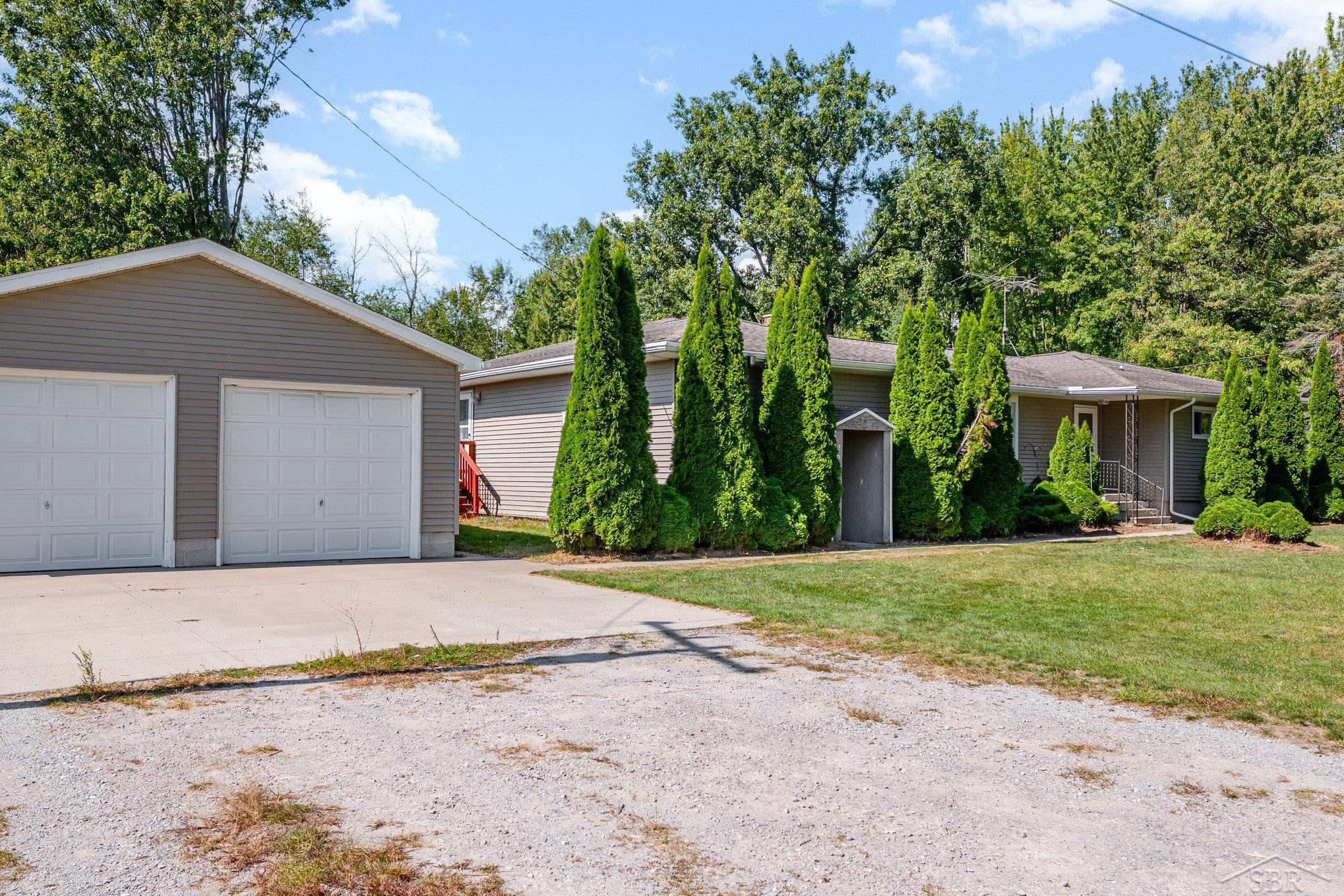 2671 N 8 Mile Road, Pinconning, MI 48650 — Photo 22