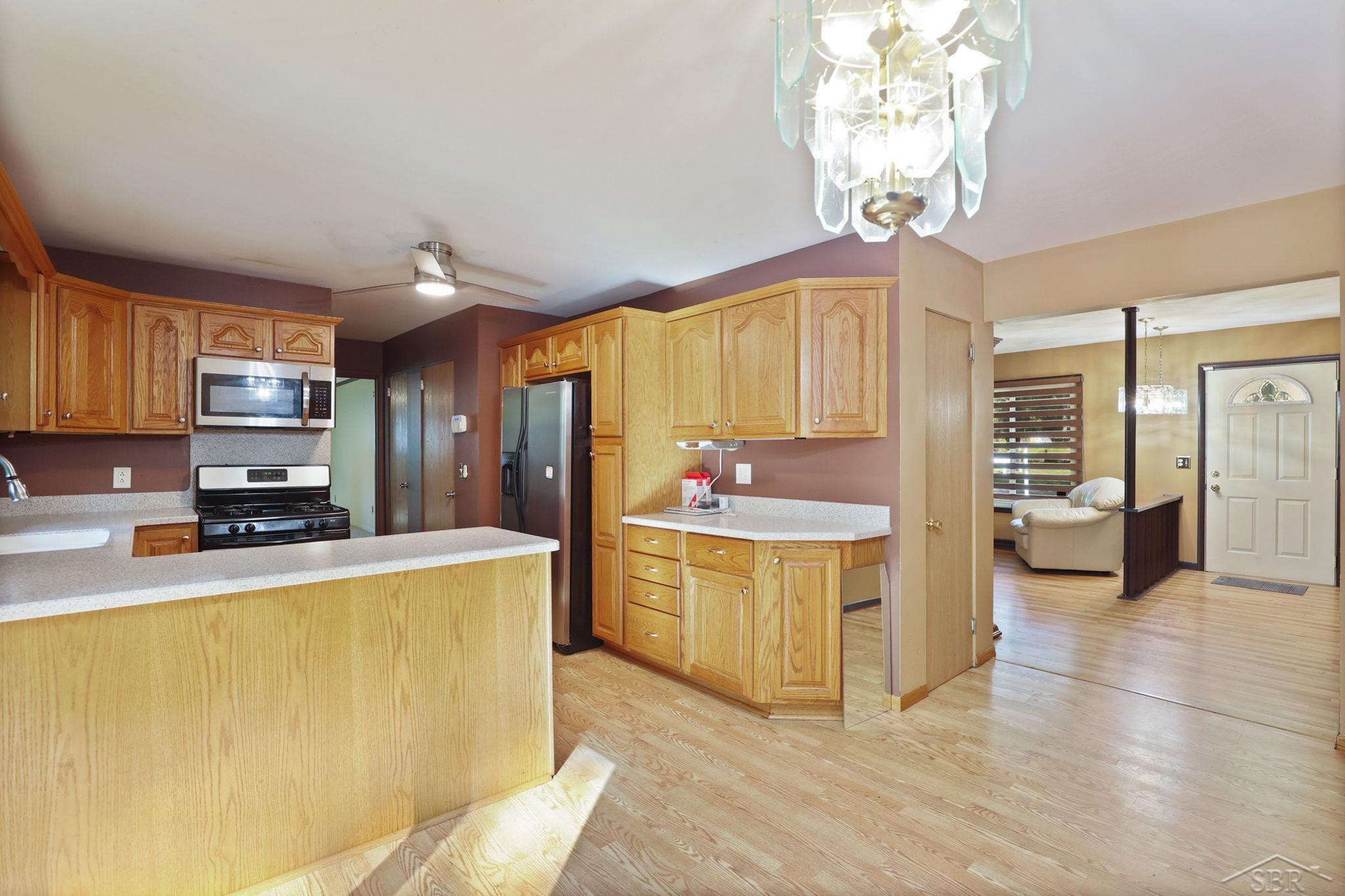 3565 E Diamondale Drive, Saginaw, MI 48601 — Photo 9