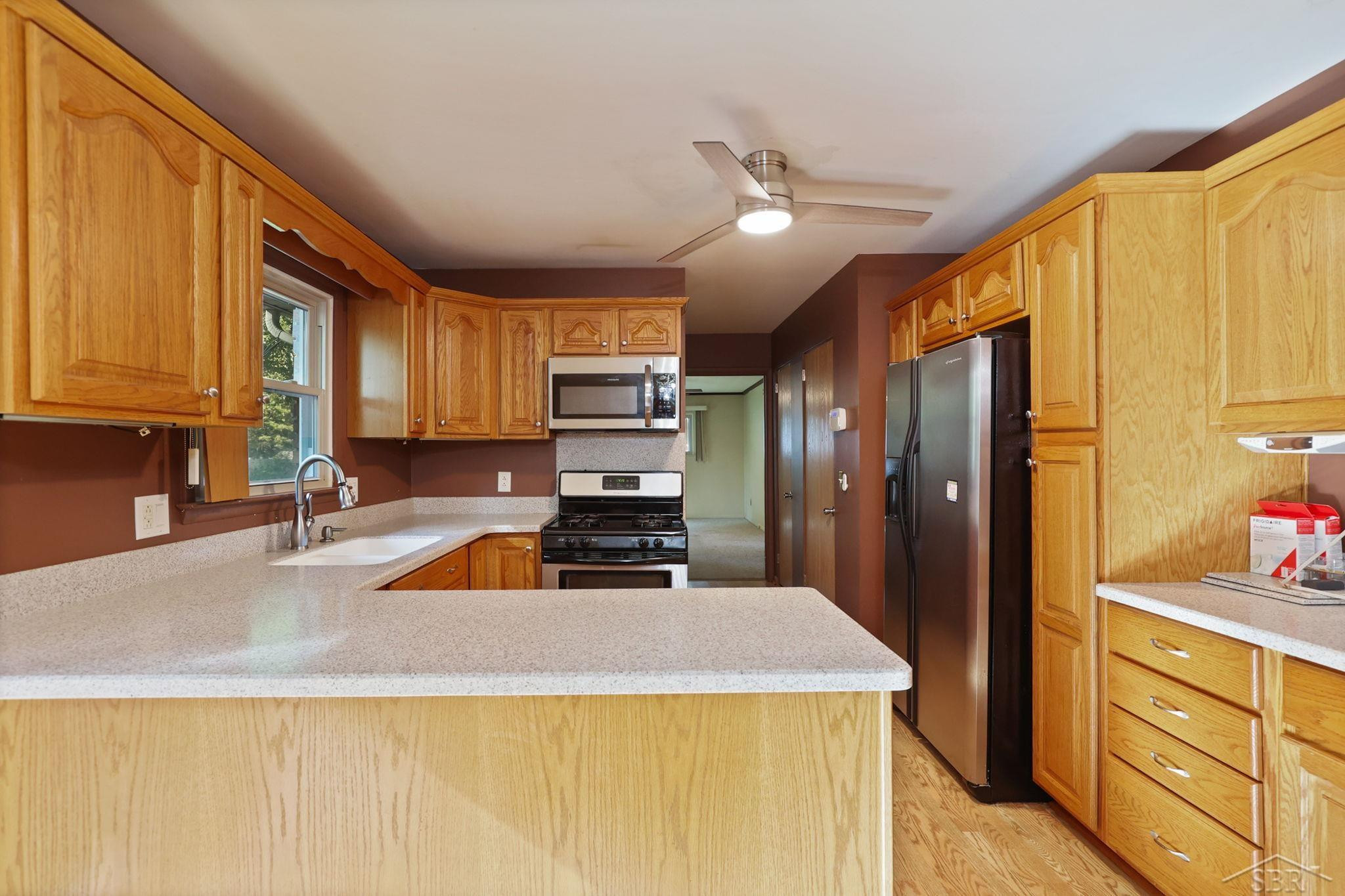 3565 E Diamondale Drive, Saginaw, MI 48601 — Photo 10