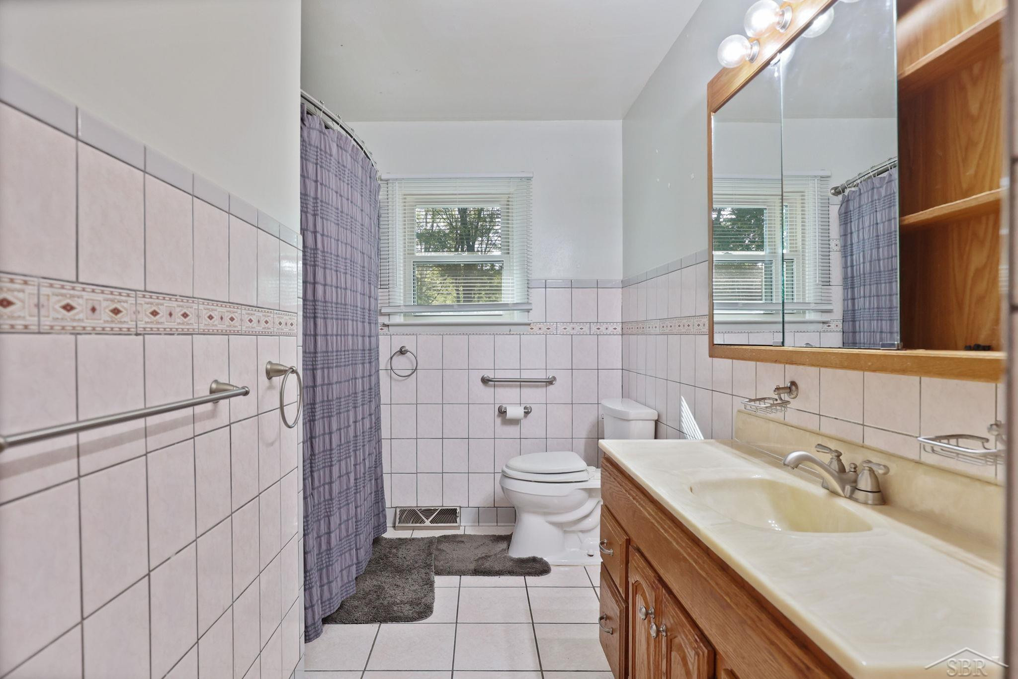 3565 E Diamondale Drive, Saginaw, MI 48601 — Photo 20