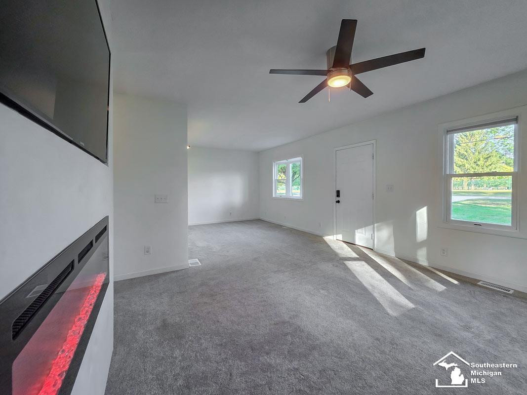13171 S Dixie Highway, La Salle, MI — Photo 9