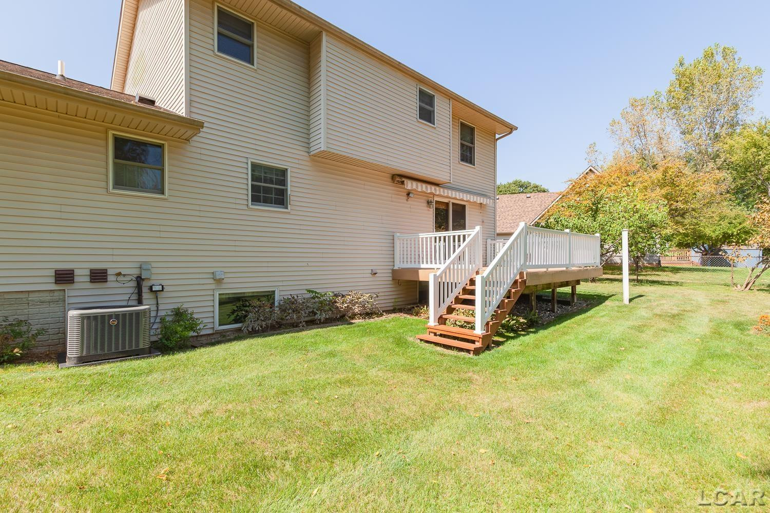 2306 WOODLAWN Lane, Adrian, MI 49221 — Photo 2