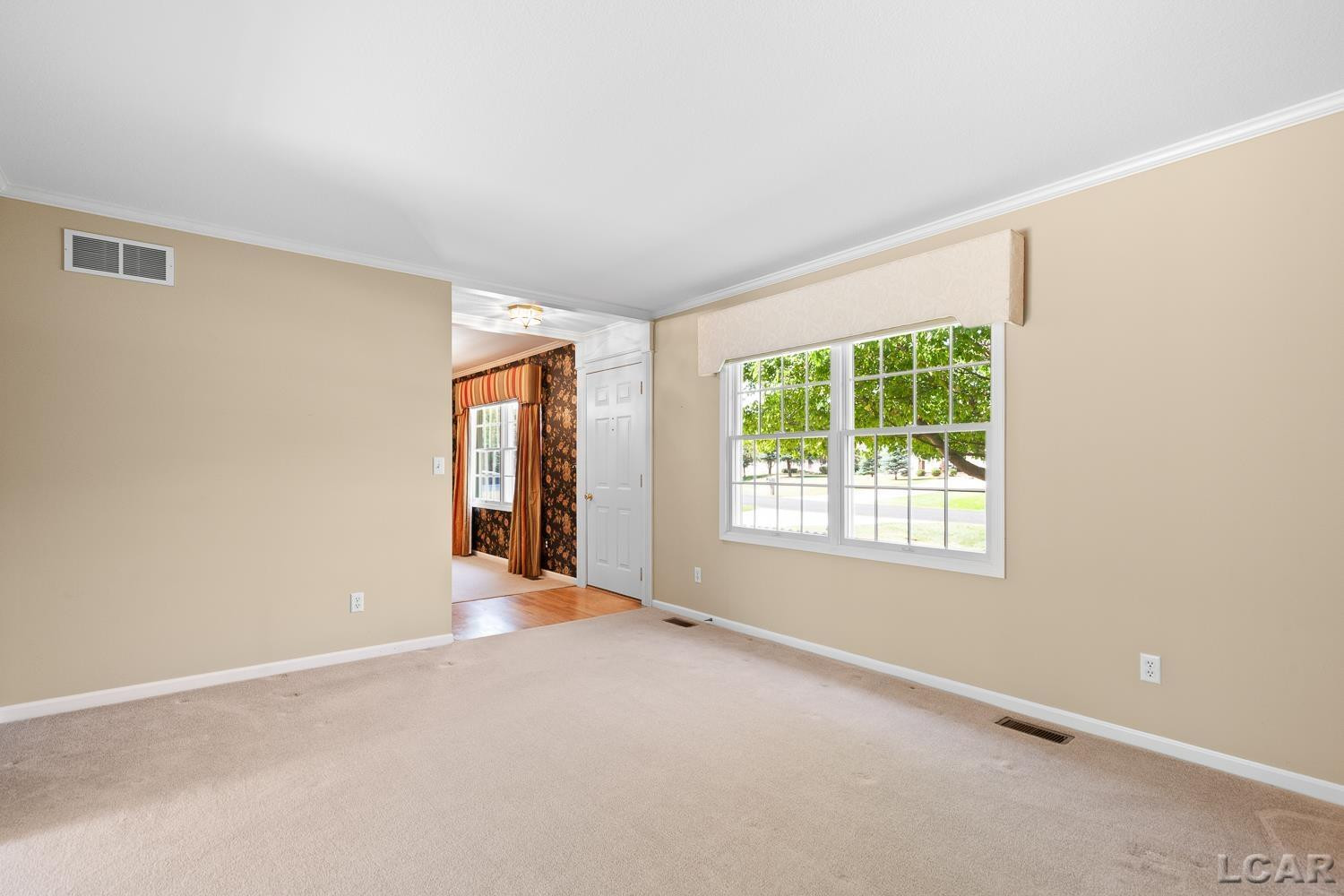 2306 WOODLAWN Lane, Adrian, MI 49221 — Photo 4