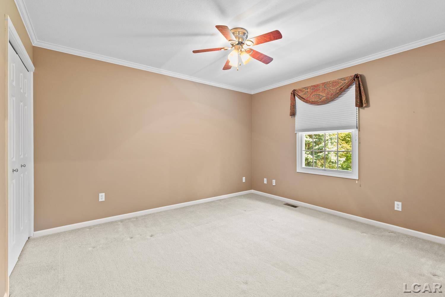2306 WOODLAWN Lane, Adrian, MI 49221 — Photo 15